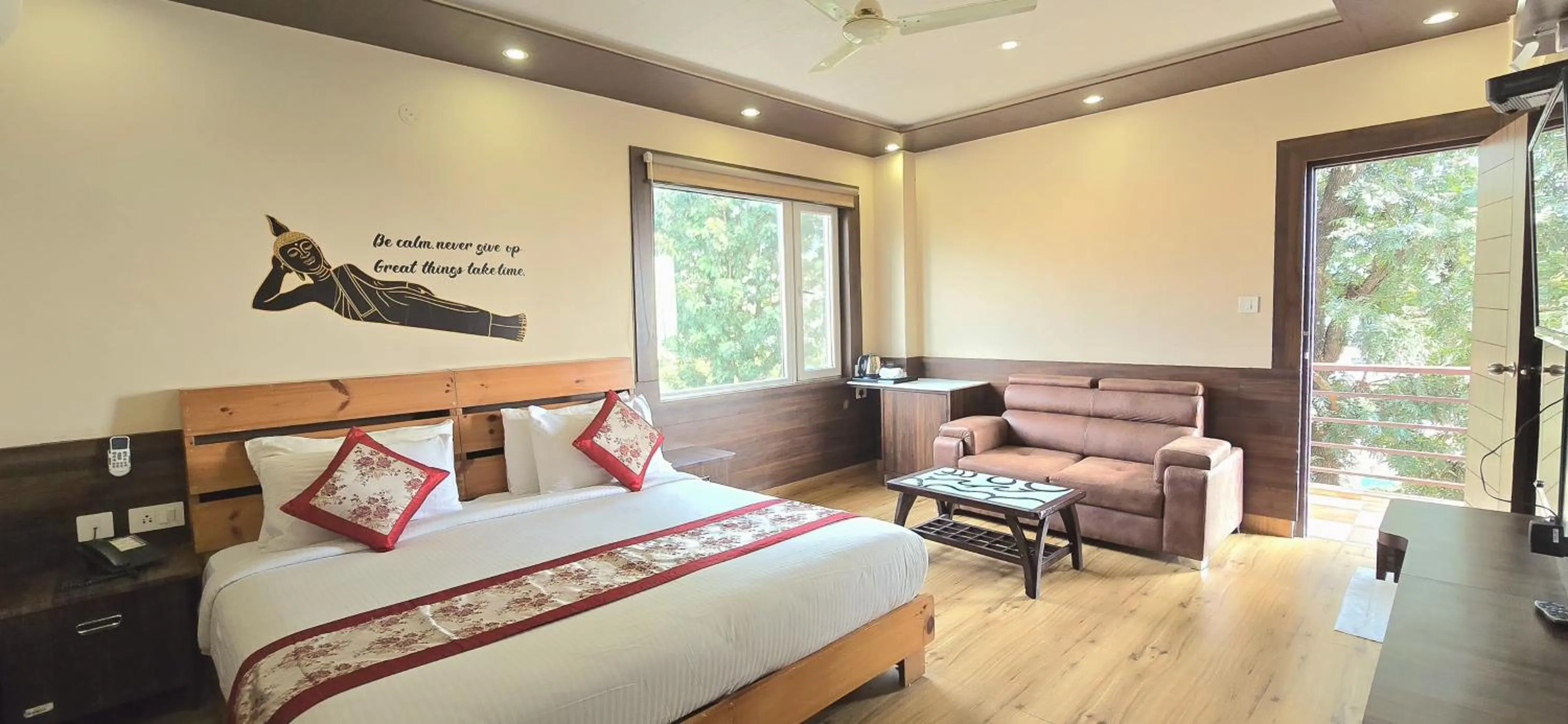 Photo of the whole room, Bed in Hotel Buddha House Himalayan Brothers