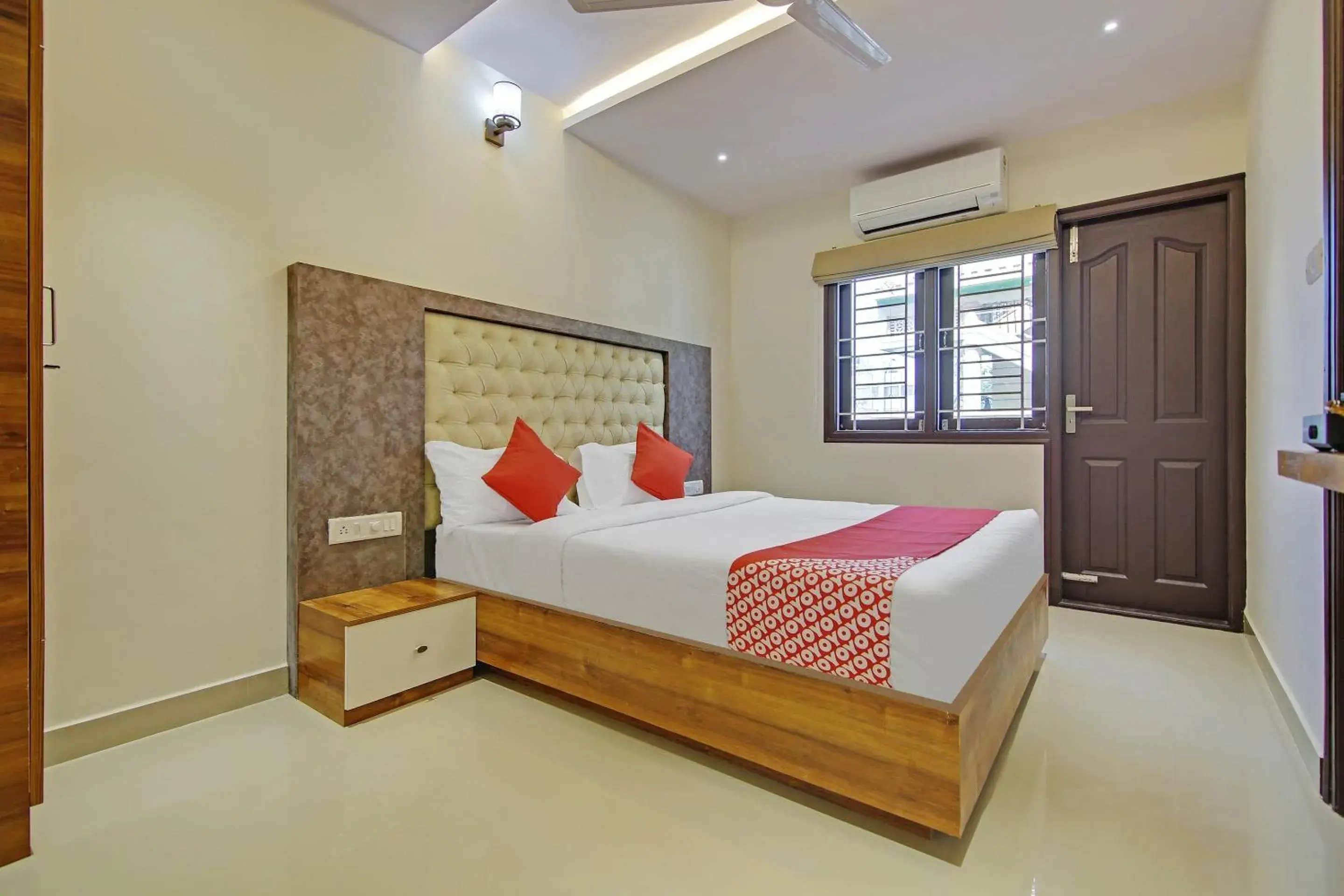 Bedroom in Super Collection O Withinn Hotel Bedroom in Super Collection O Withinn Hotel