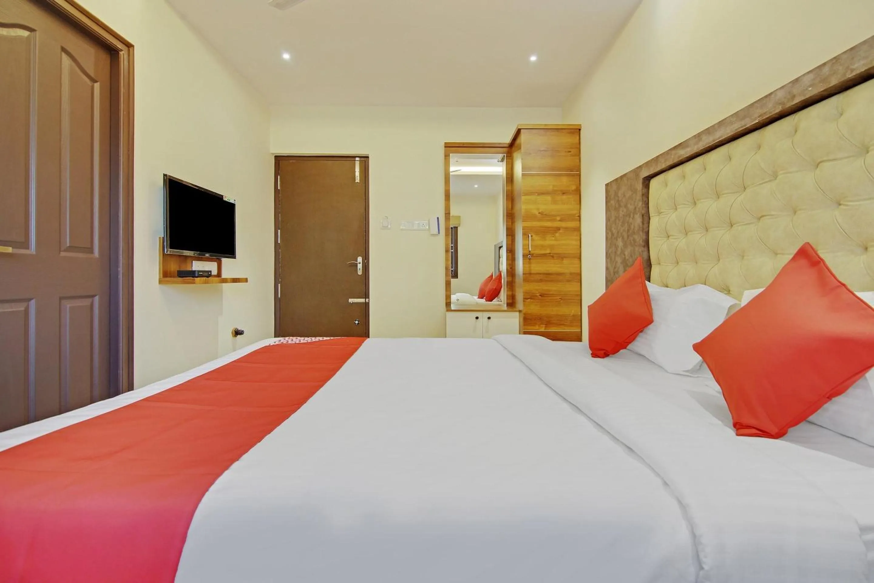 Bedroom in Super Collection O Withinn Hotel