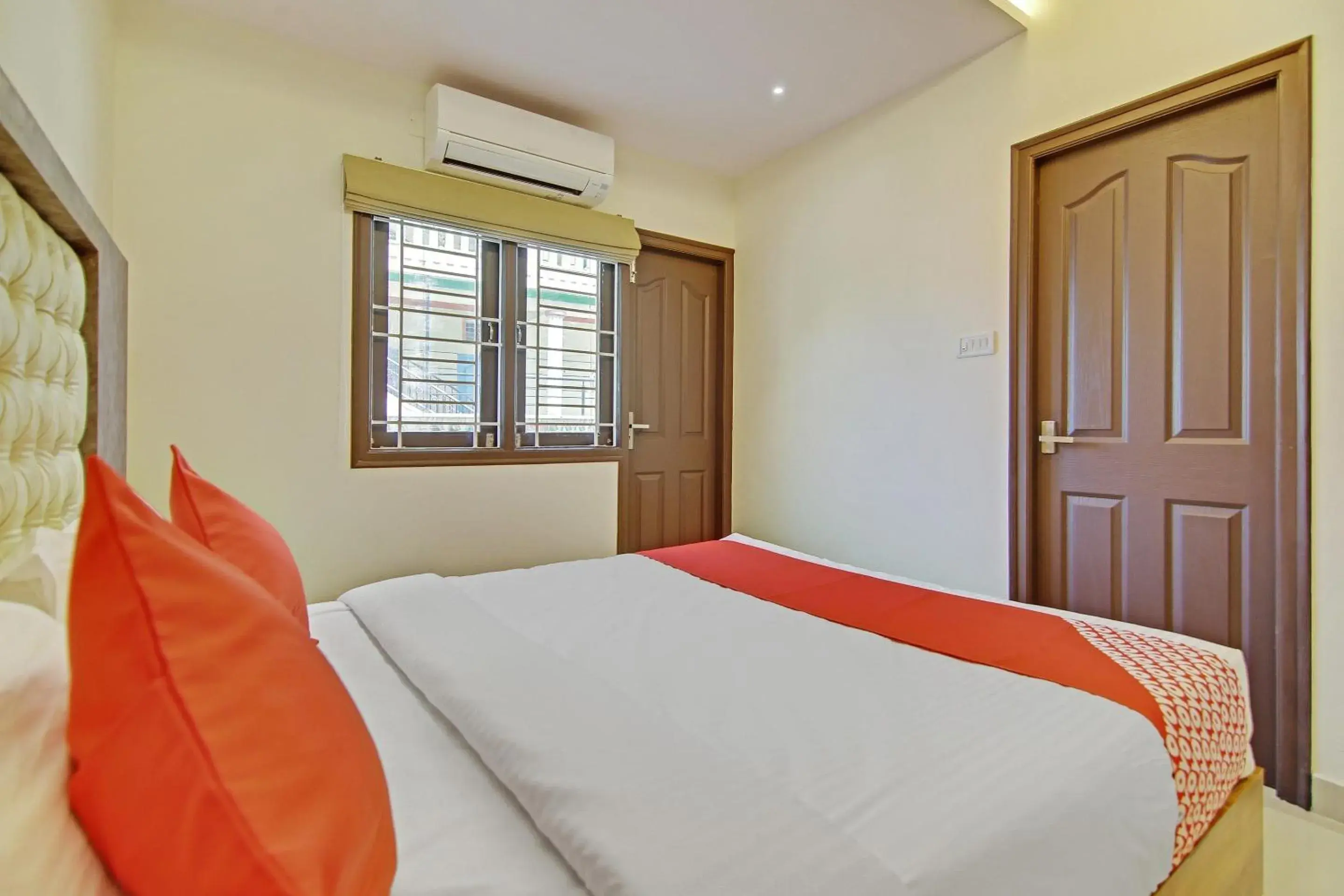 Bedroom in Super Collection O Withinn Hotel Bedroom in Super Collection O Withinn Hotel