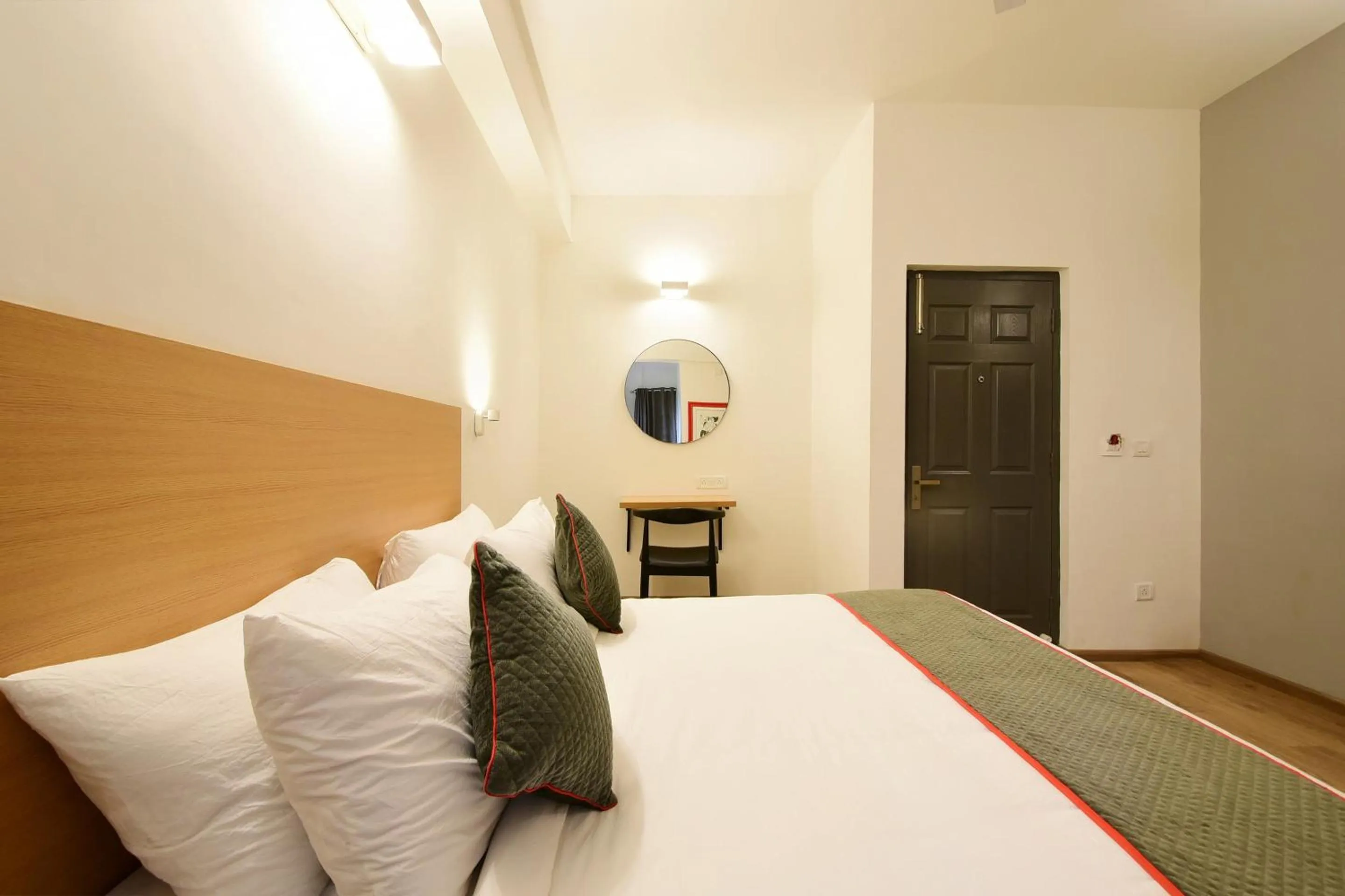 Bedroom in Townhouse Airport Road