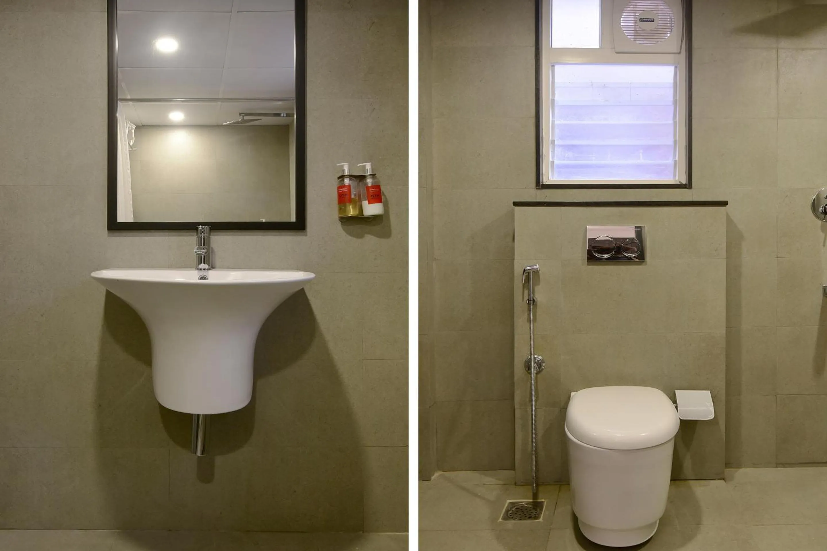 Bathroom in Townhouse Airport Road