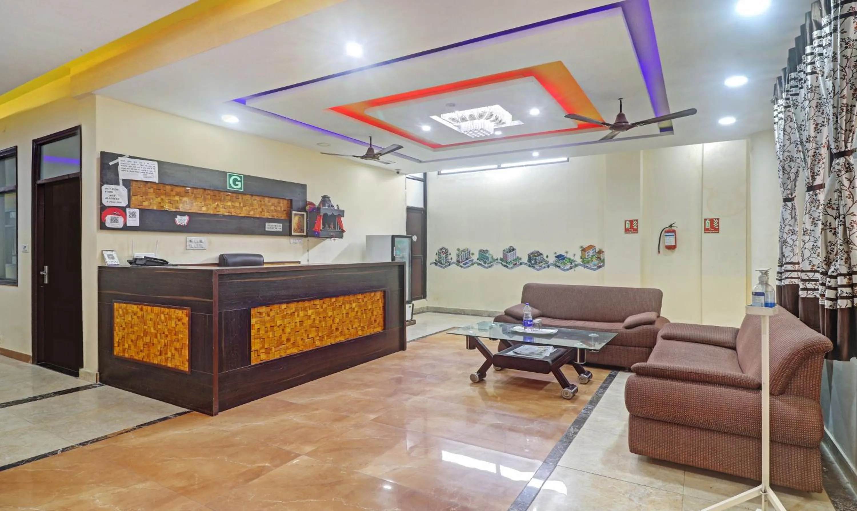 Lobby or reception in Hotel Albie Stay Inn