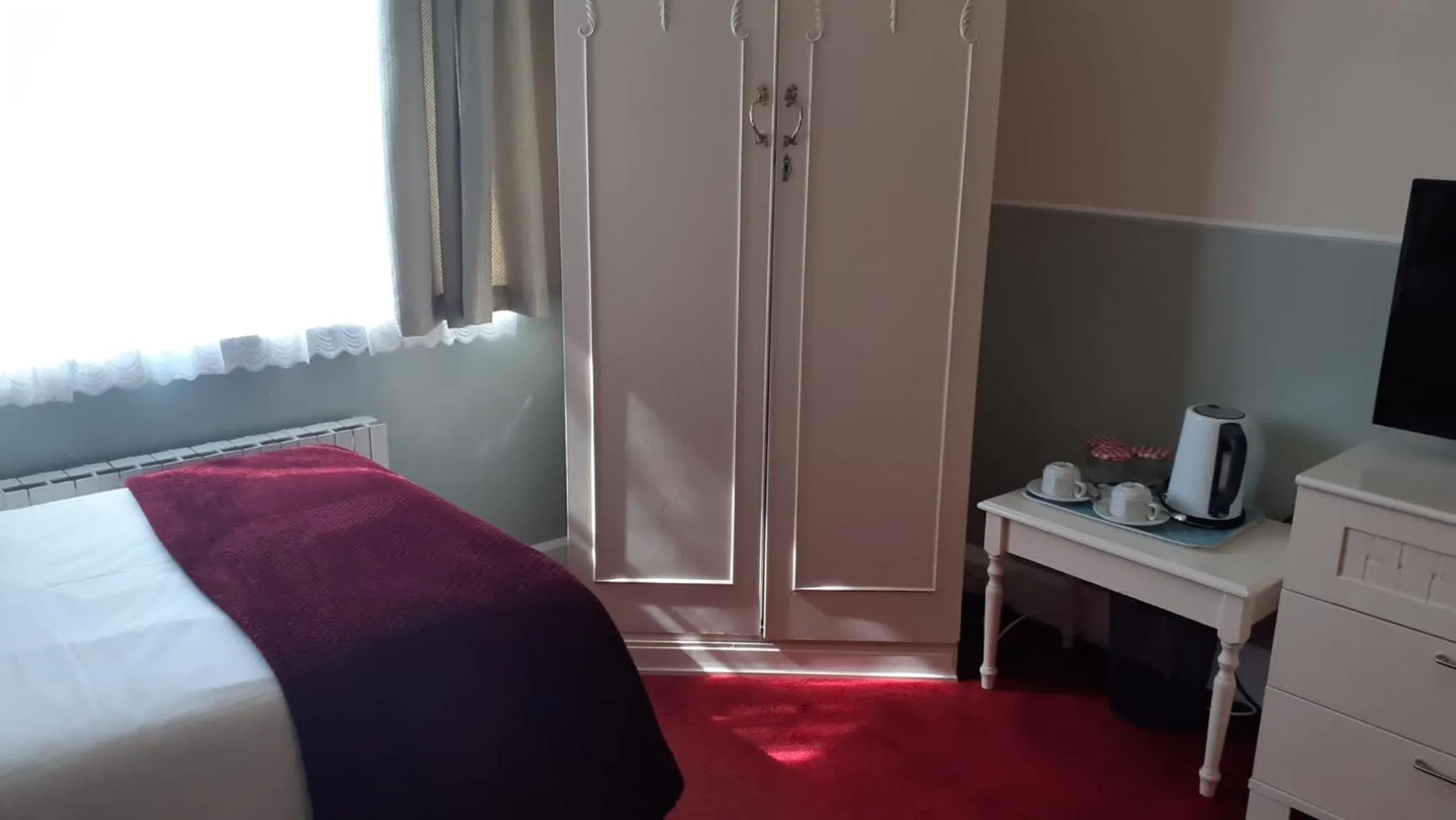 Bed in Kingsway Bed & Breakfast