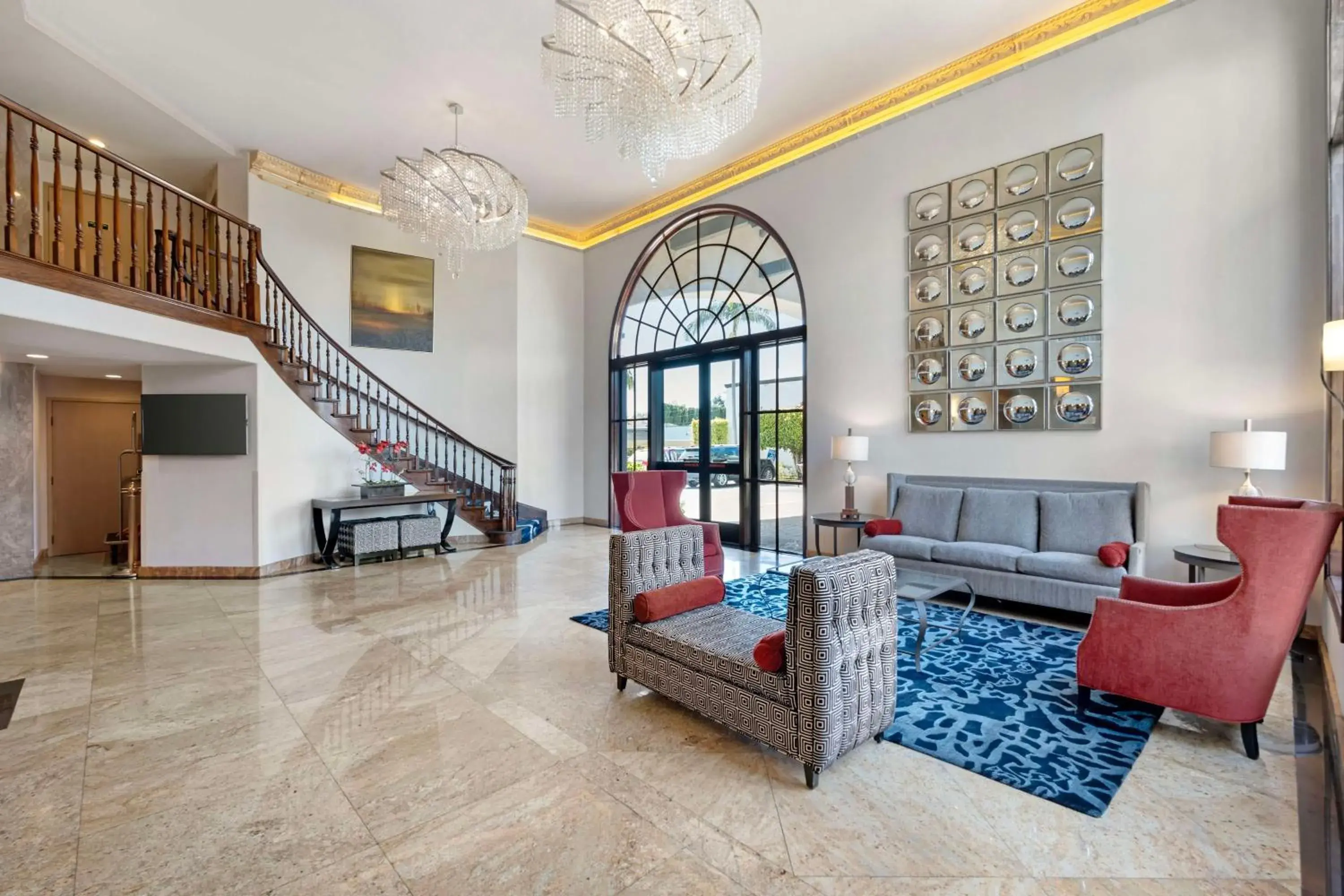 Lobby or reception in Best Western Plus Newport Mesa Inn Lobby or reception in Best Western Plus Newport Mesa Inn