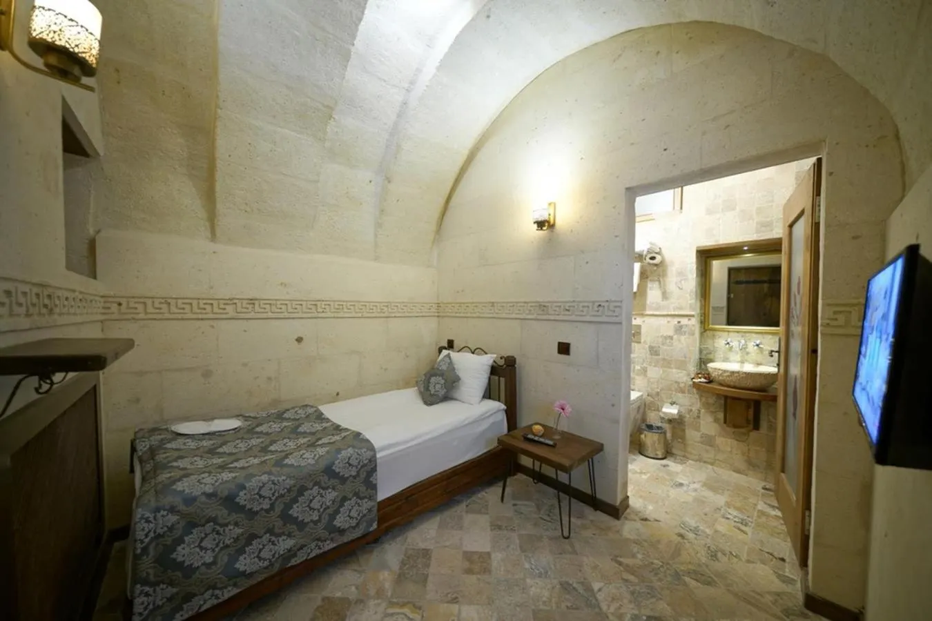Bed in Arte Cave Hotel
