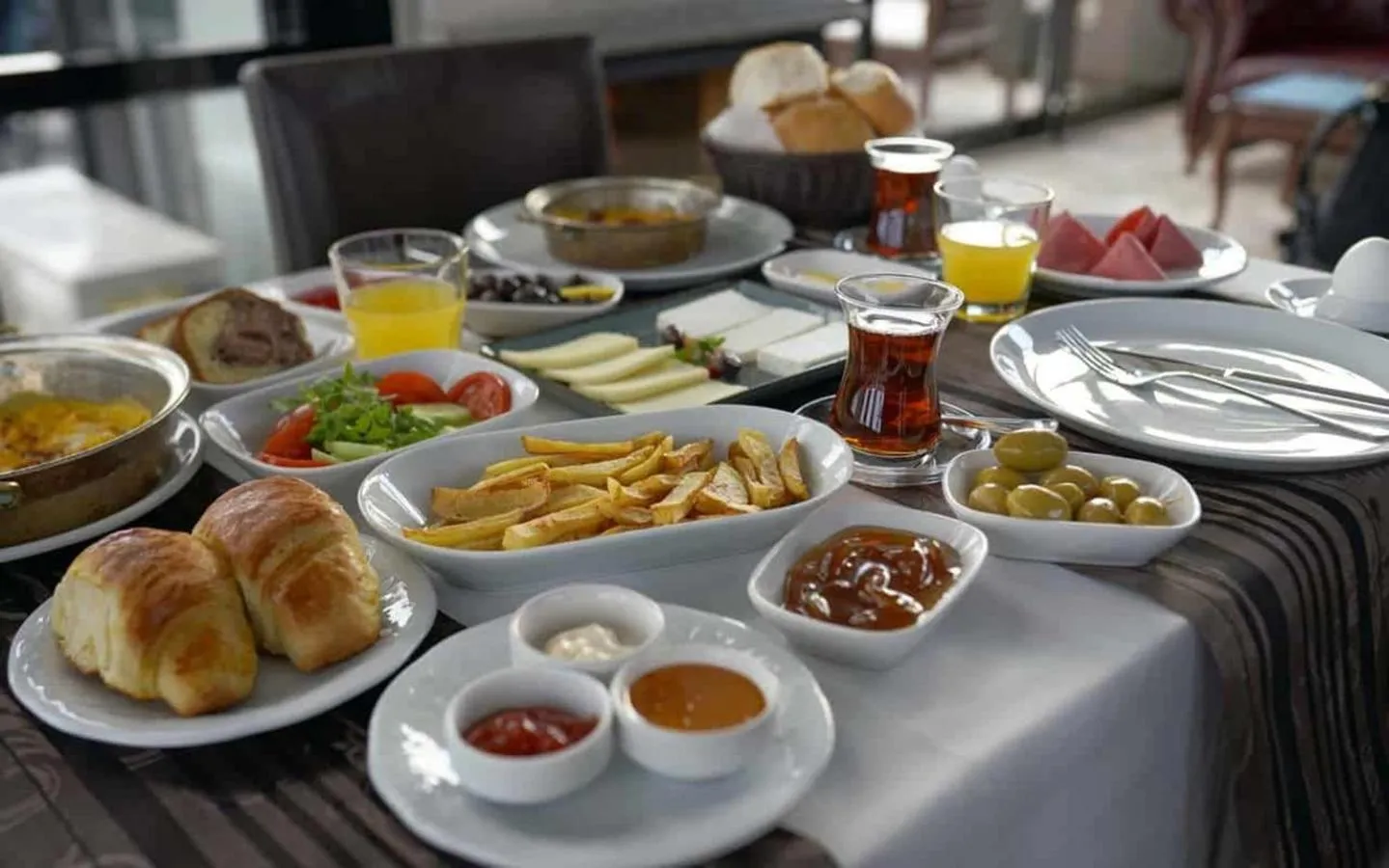 Breakfast in Arte Cave Hotel