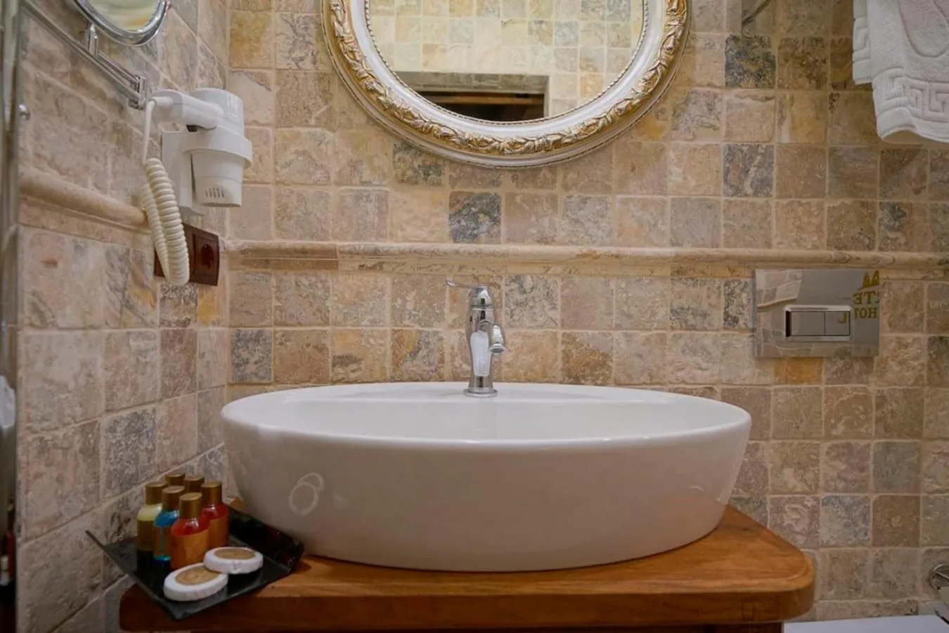 Bathroom in Arte Cave Hotel