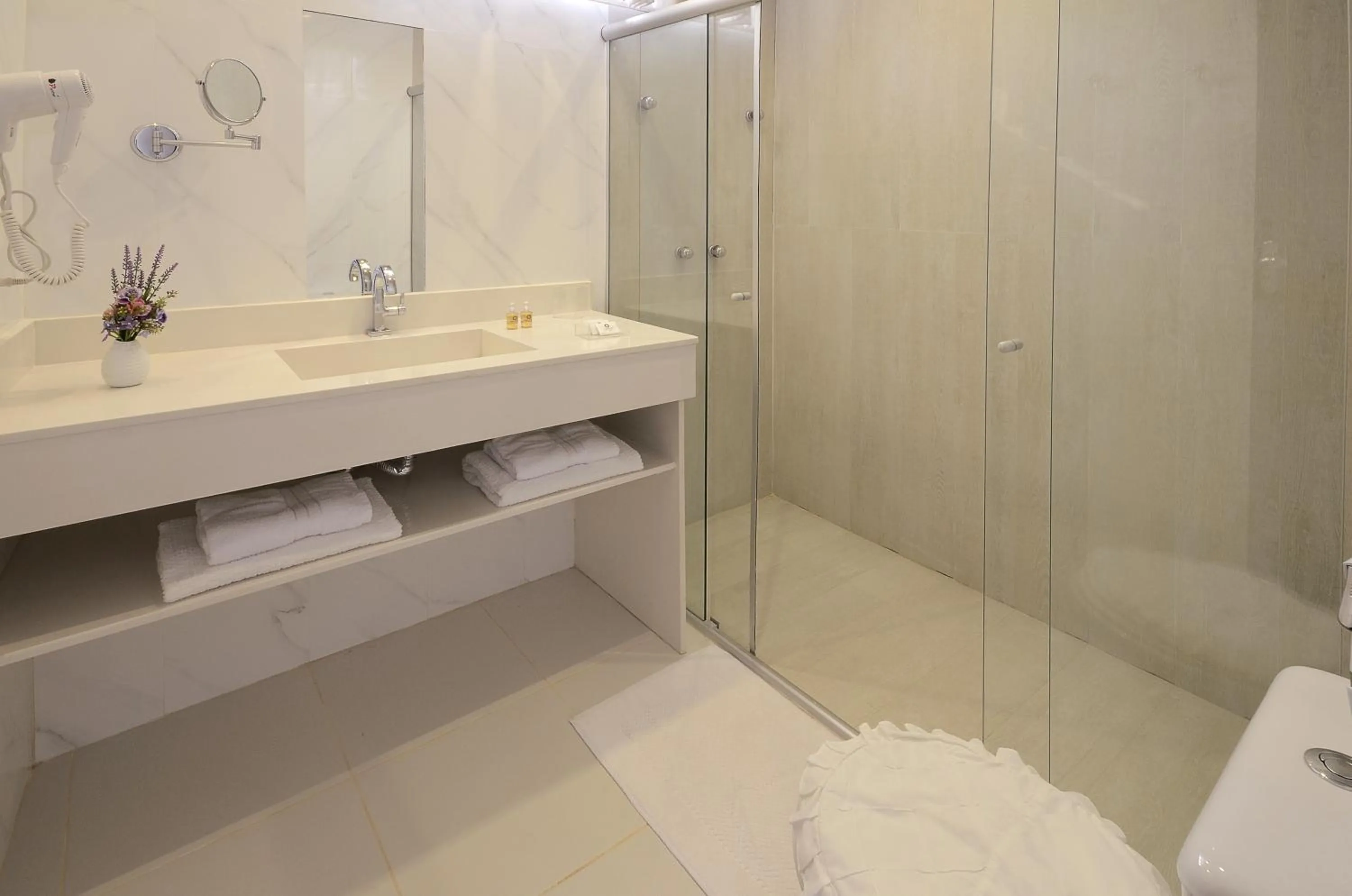 Bathroom in Angra Boutique Hotel