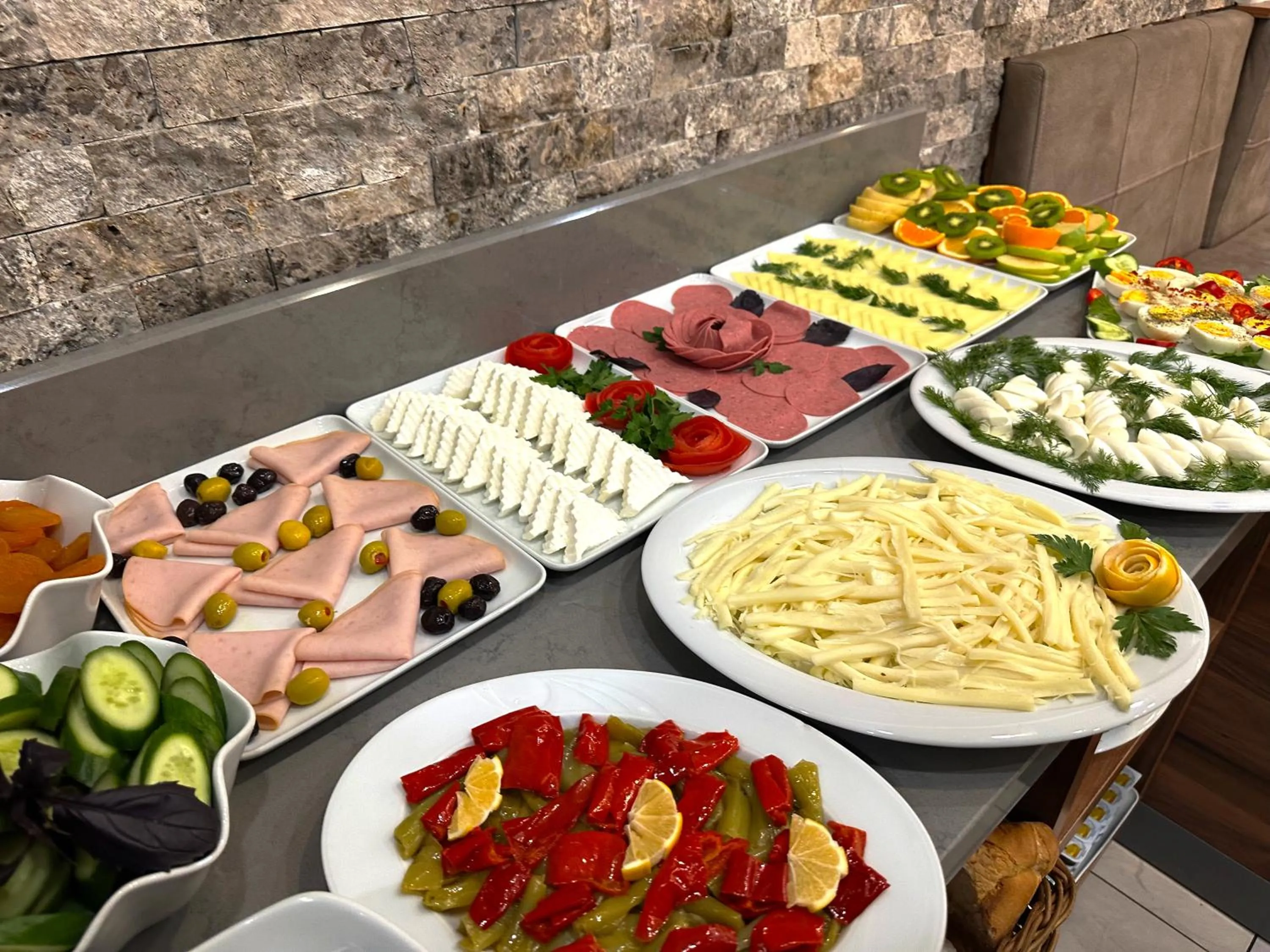 Food and drinks in Avrasya Port Hotel