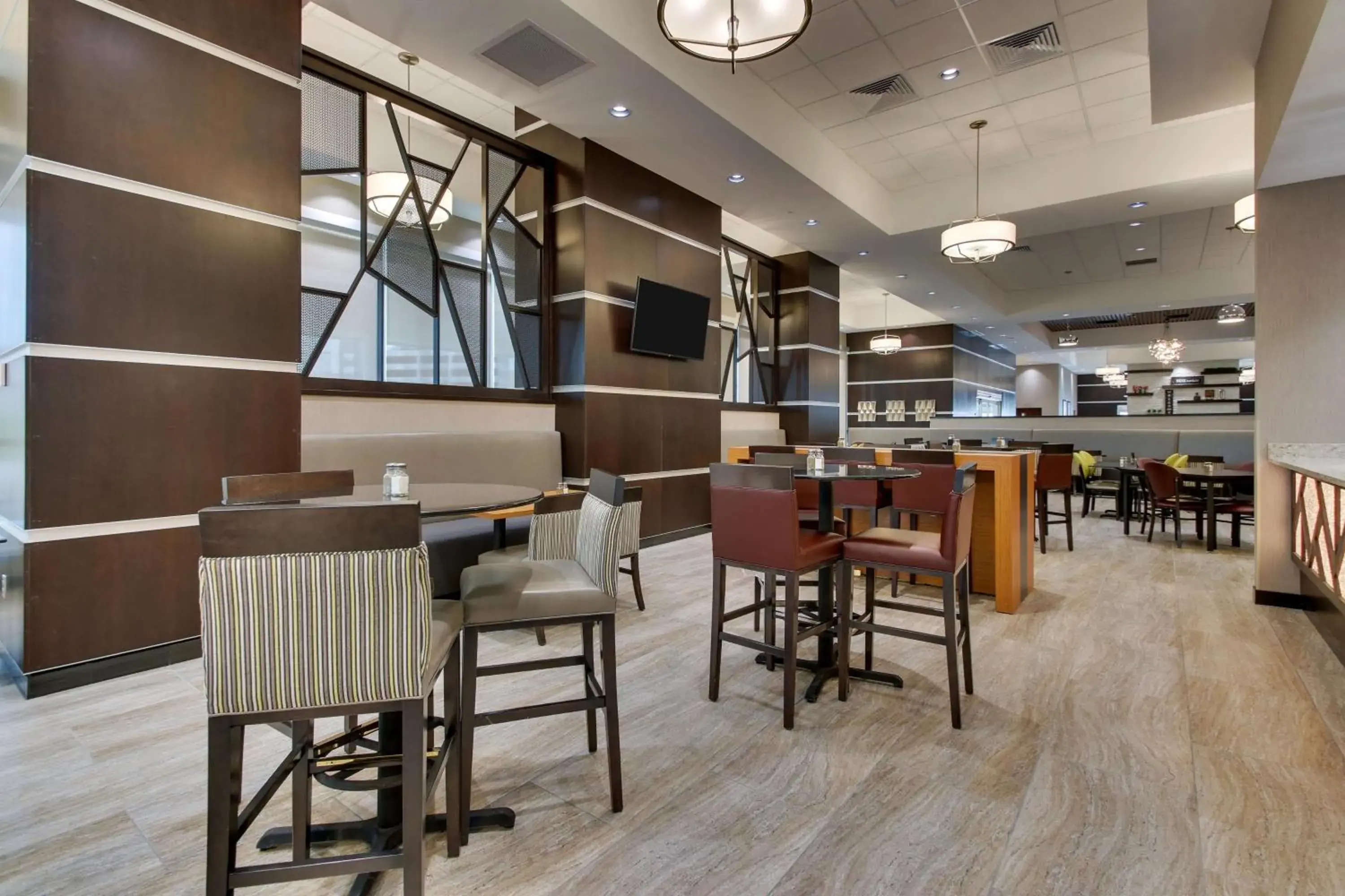 Restaurant/places to eat in Drury Plaza Hotel Dallas Richardson Restaurant/places to eat in Drury Plaza Hotel Dallas Richardson