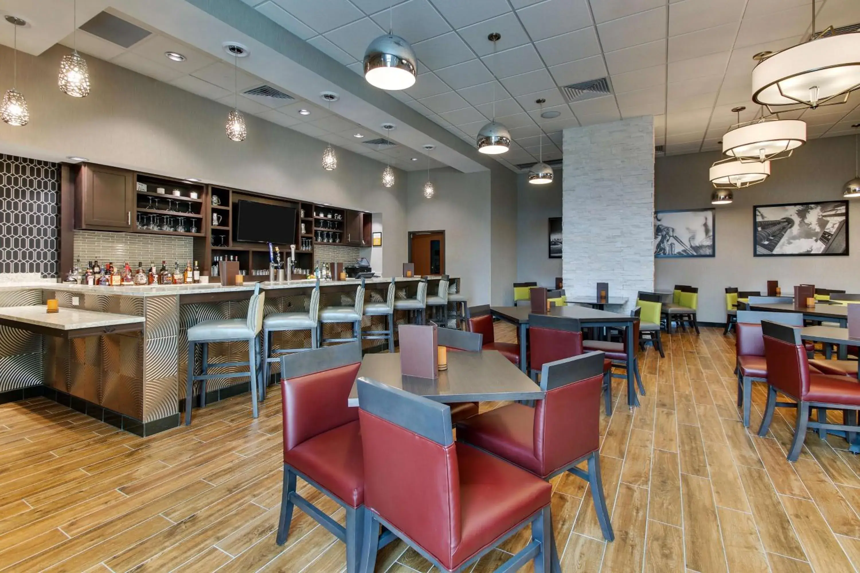 Restaurant/places to eat in Drury Plaza Hotel Dallas Richardson Restaurant/places to eat in Drury Plaza Hotel Dallas Richardson