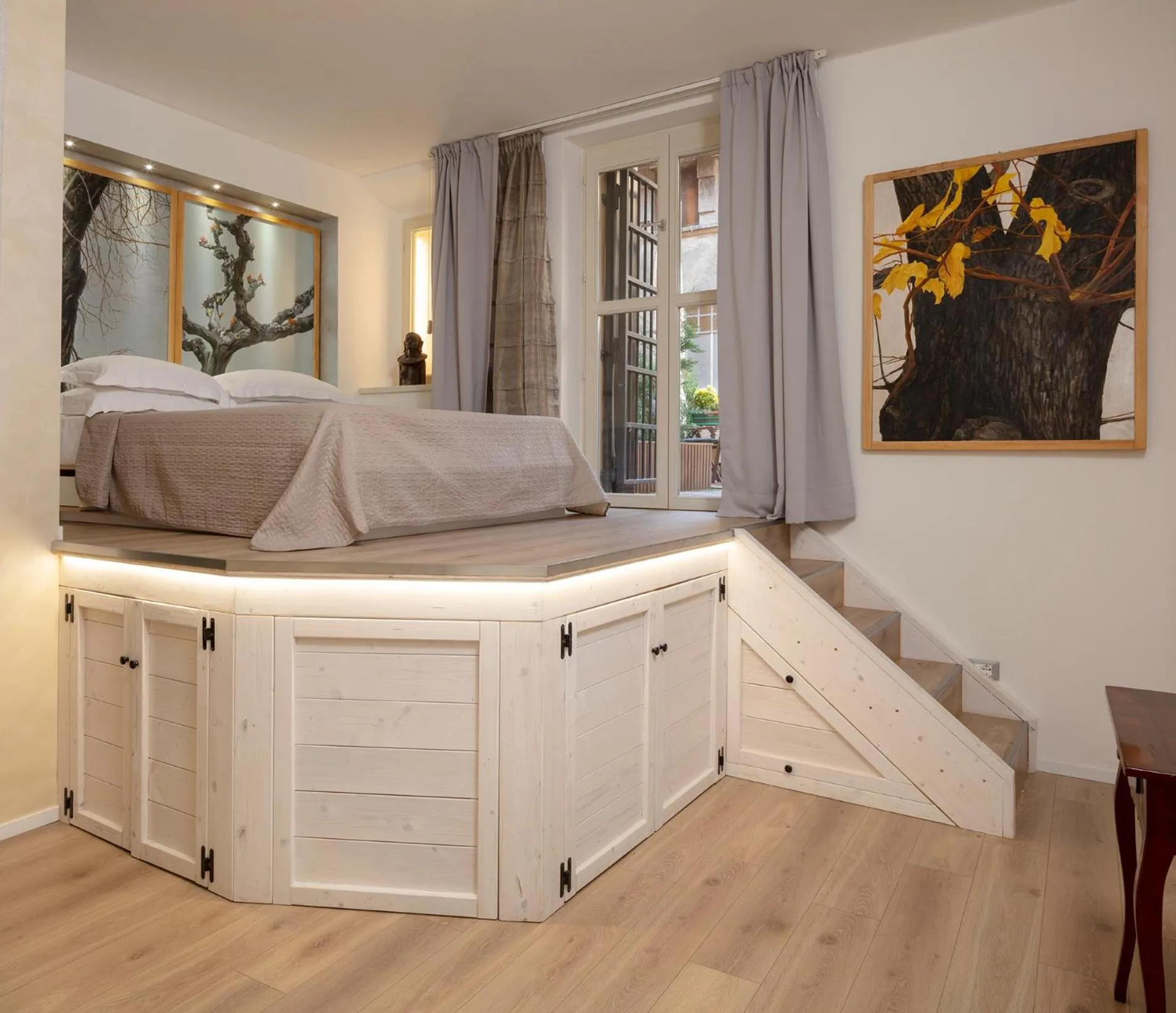 Photo of the whole room, Bed in Mitodea - Residenza d'Epoca