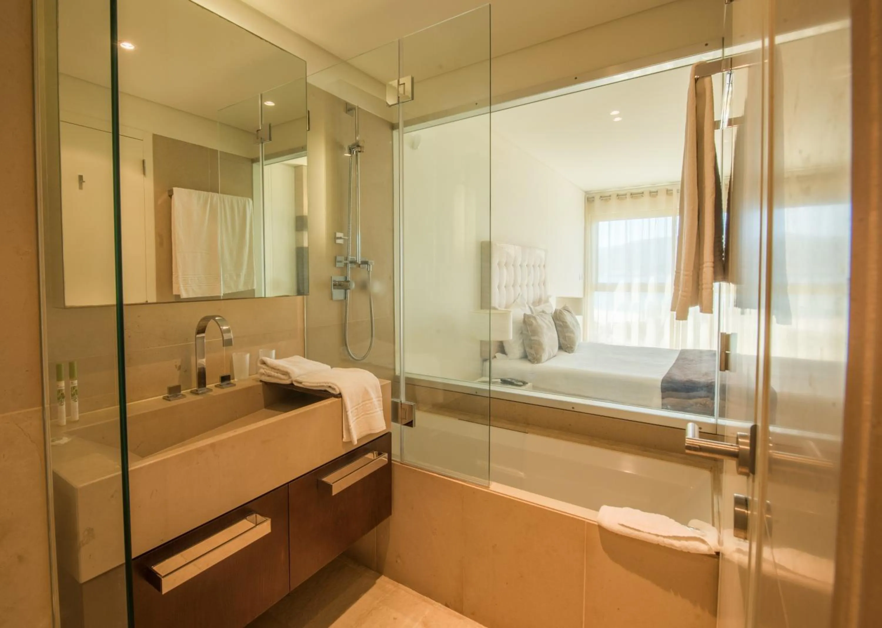 Bathroom in Troia Residence by The Editory - Apartamentos Praia