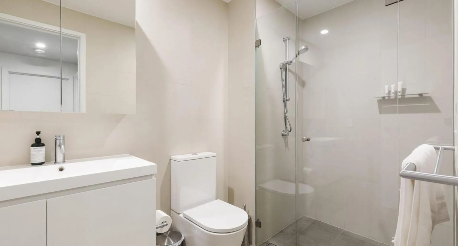 Shower in The Muse