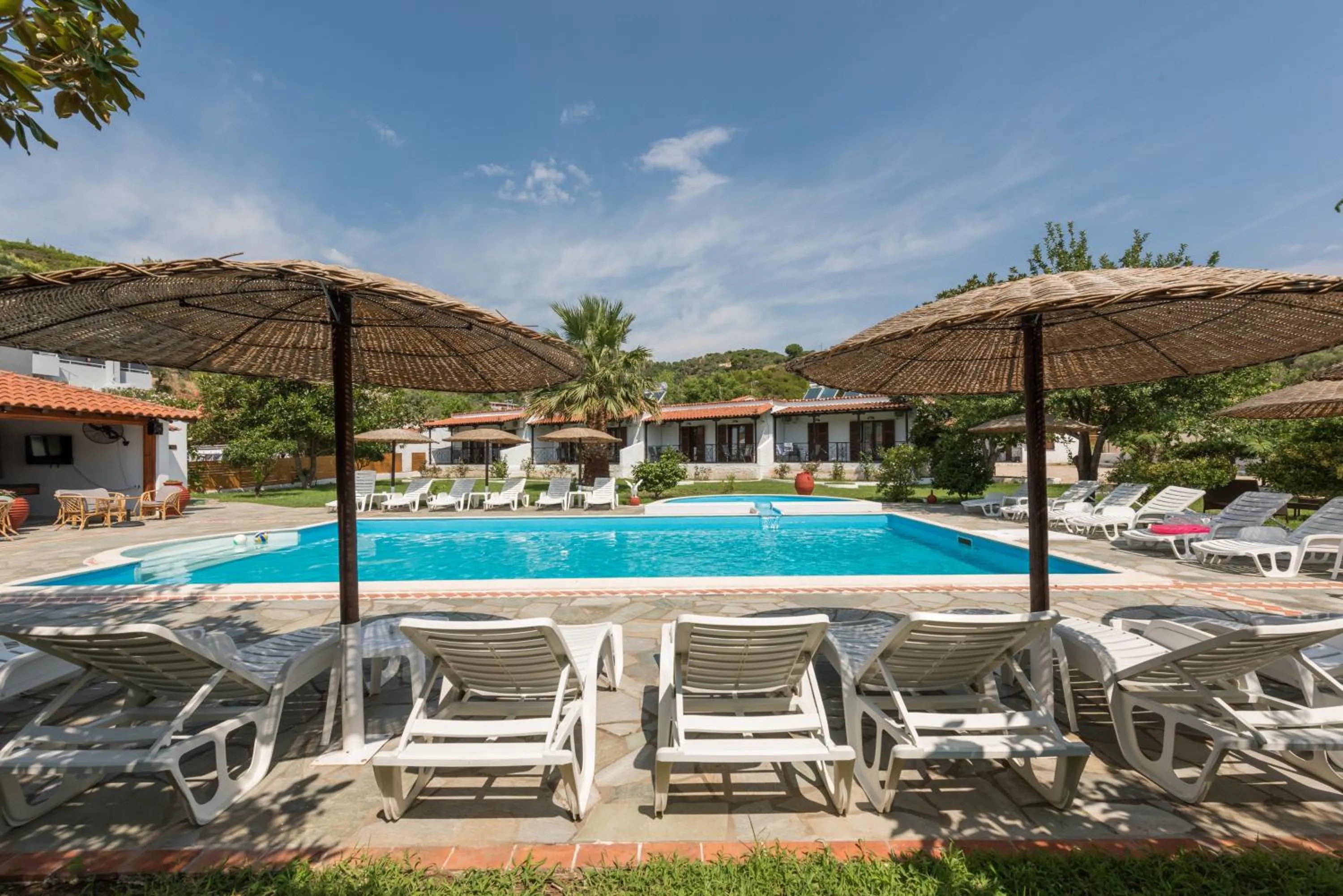 Swimming pool in STRAWBERRY Skiathos
