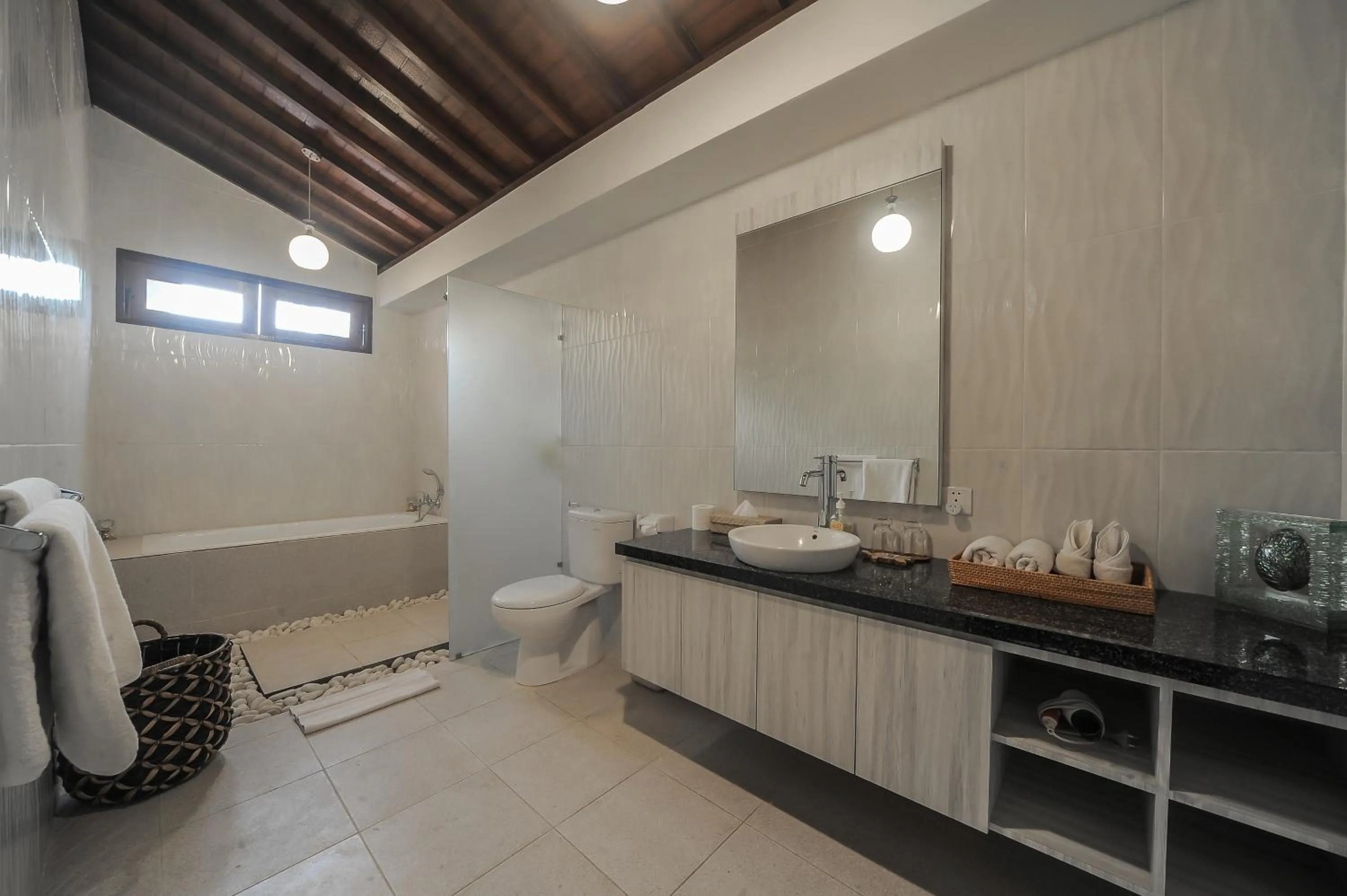 Toilet in Villa COSMO, Seminyak