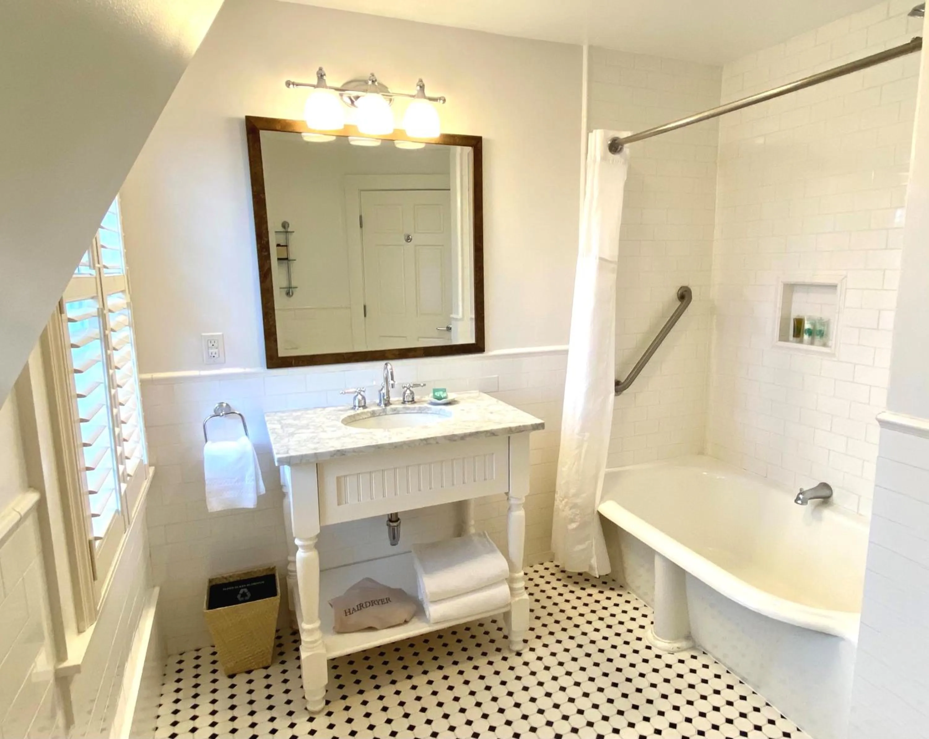 Bathroom in Chatham Bars Inn