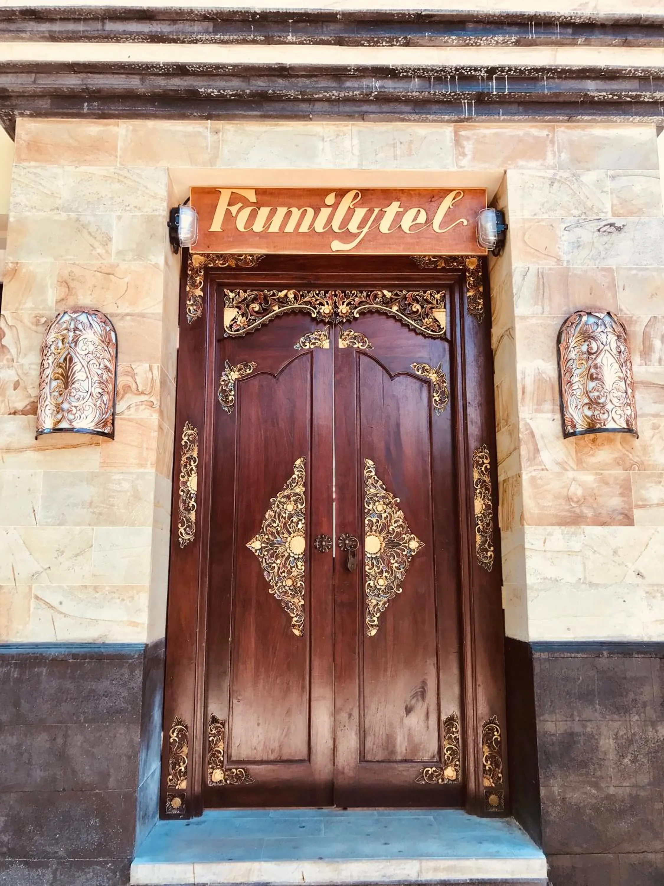 Familytel Bali