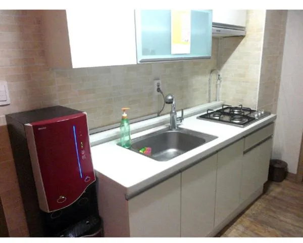 Kitchen or kitchenette in Gangnam Suncity Guesthouse