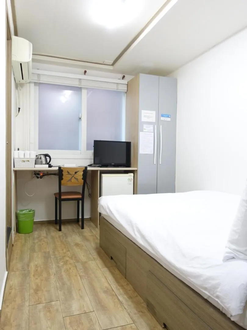 Bed in Gangnam Suncity Guesthouse