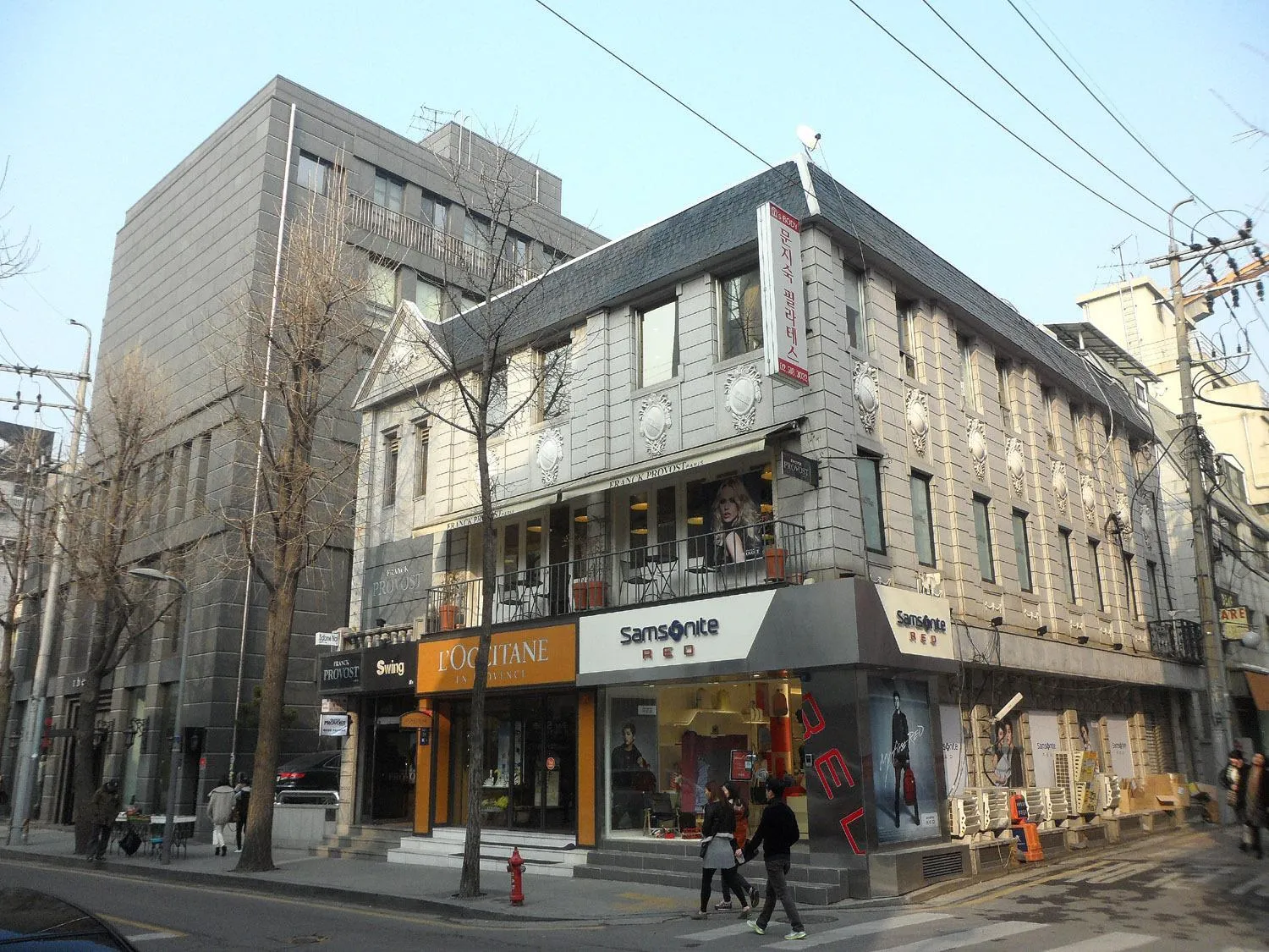Property building in Gangnam Suncity Guesthouse