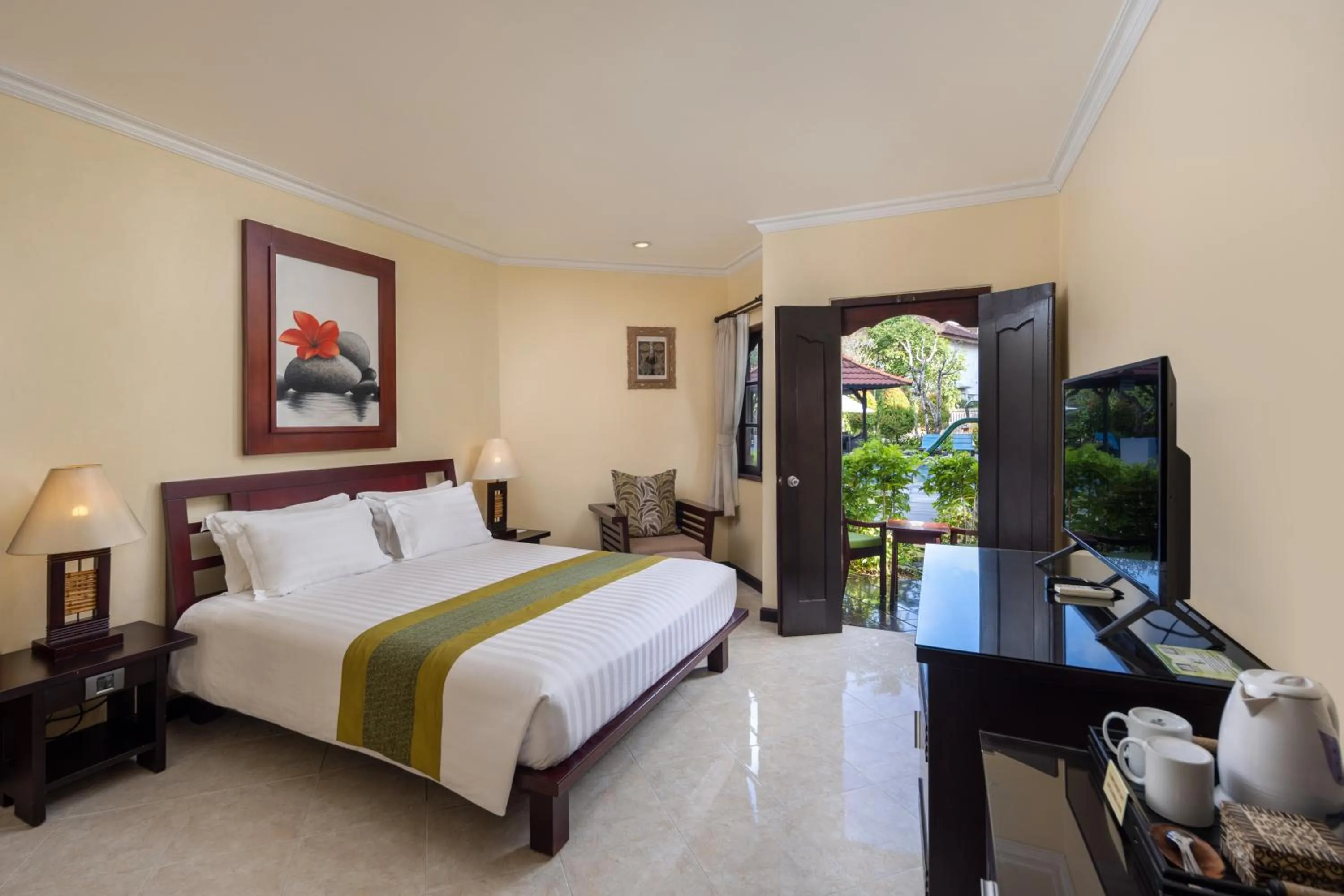 Bedroom, Bed in Adi Dharma Hotel Kuta