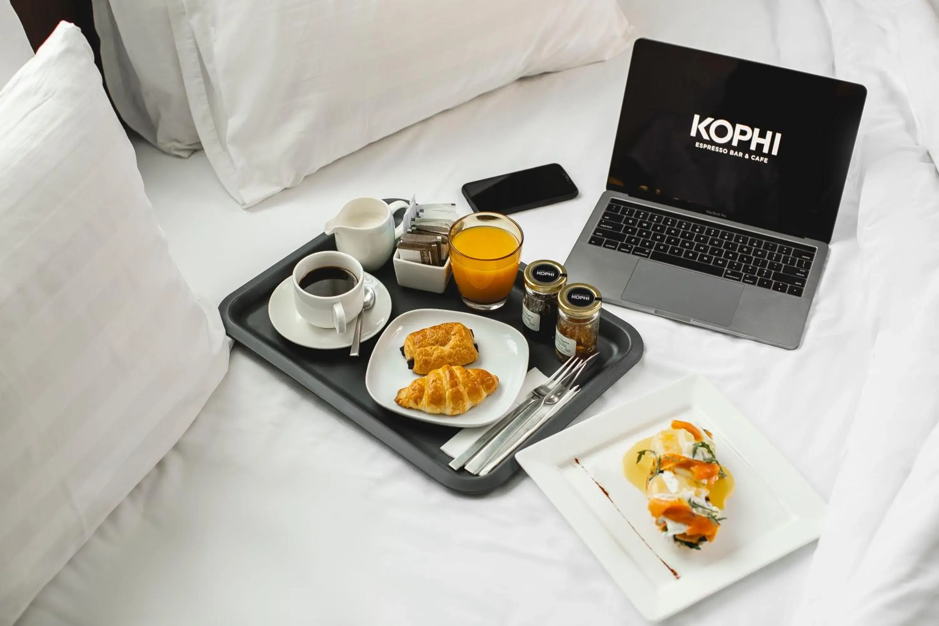 Food and drinks, Bed in Residence26 Food and drinks, Bed in Residence26