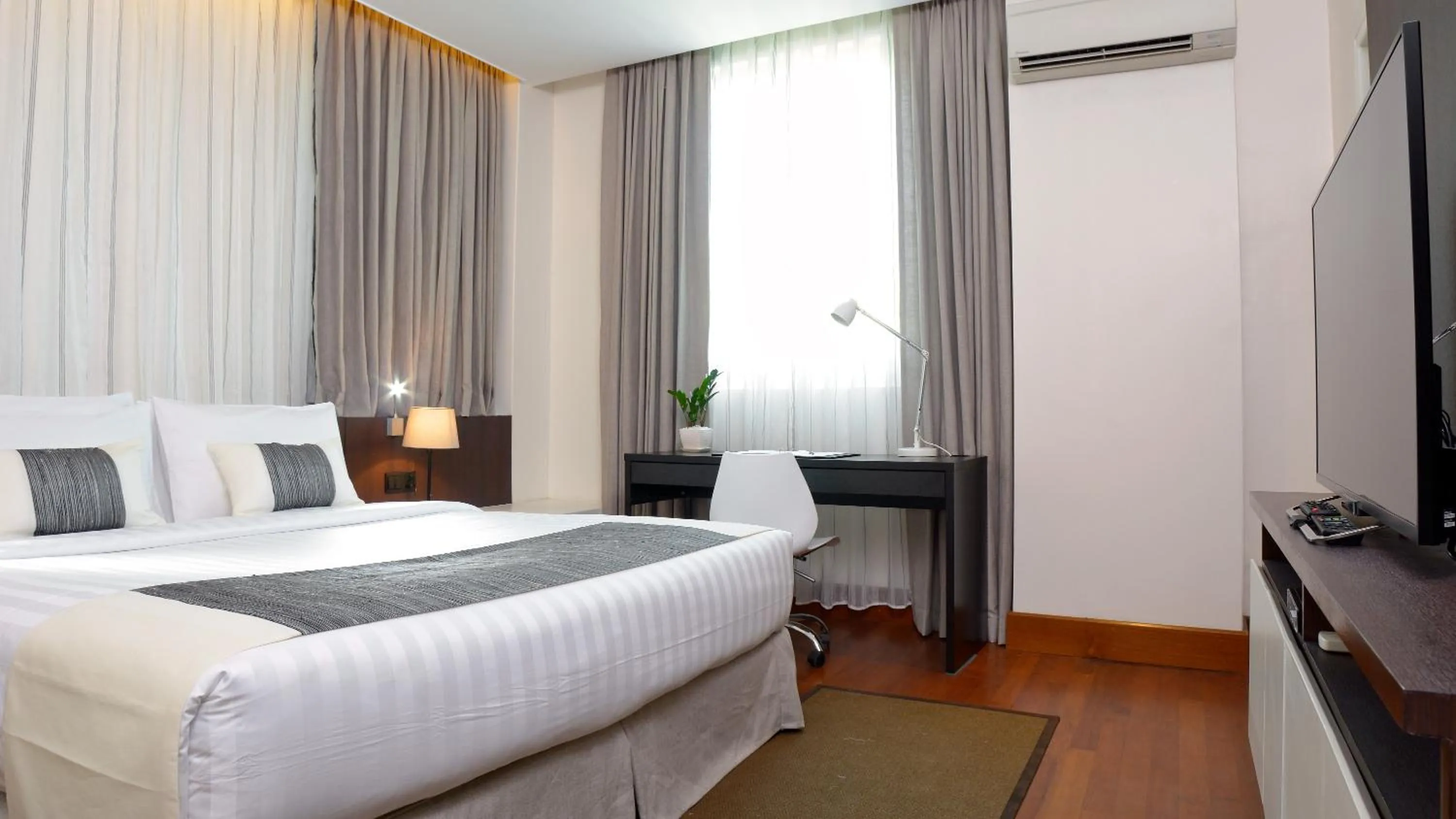 Bedroom, Bed in Residence26