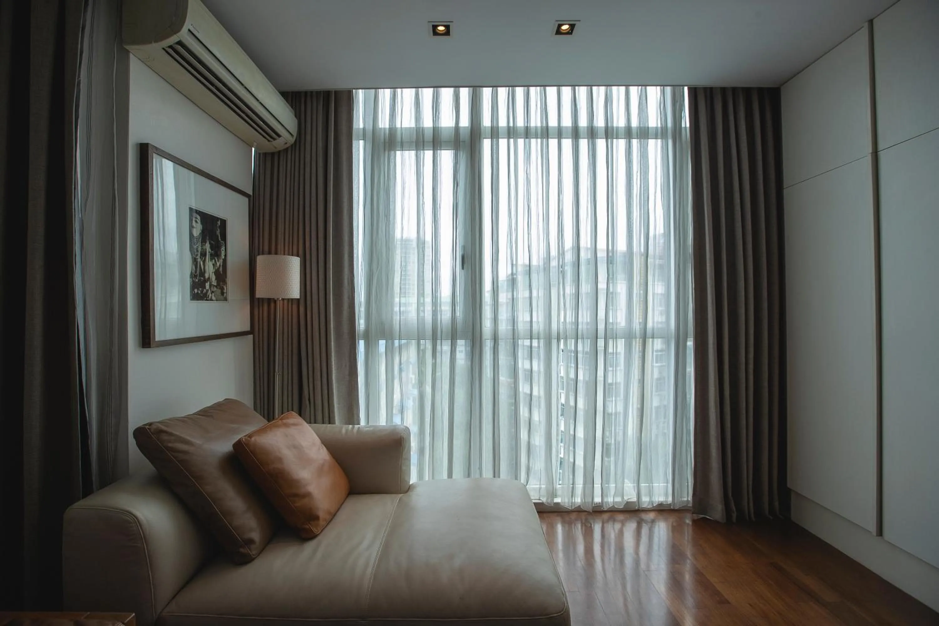 Living room, Bed in Residence26