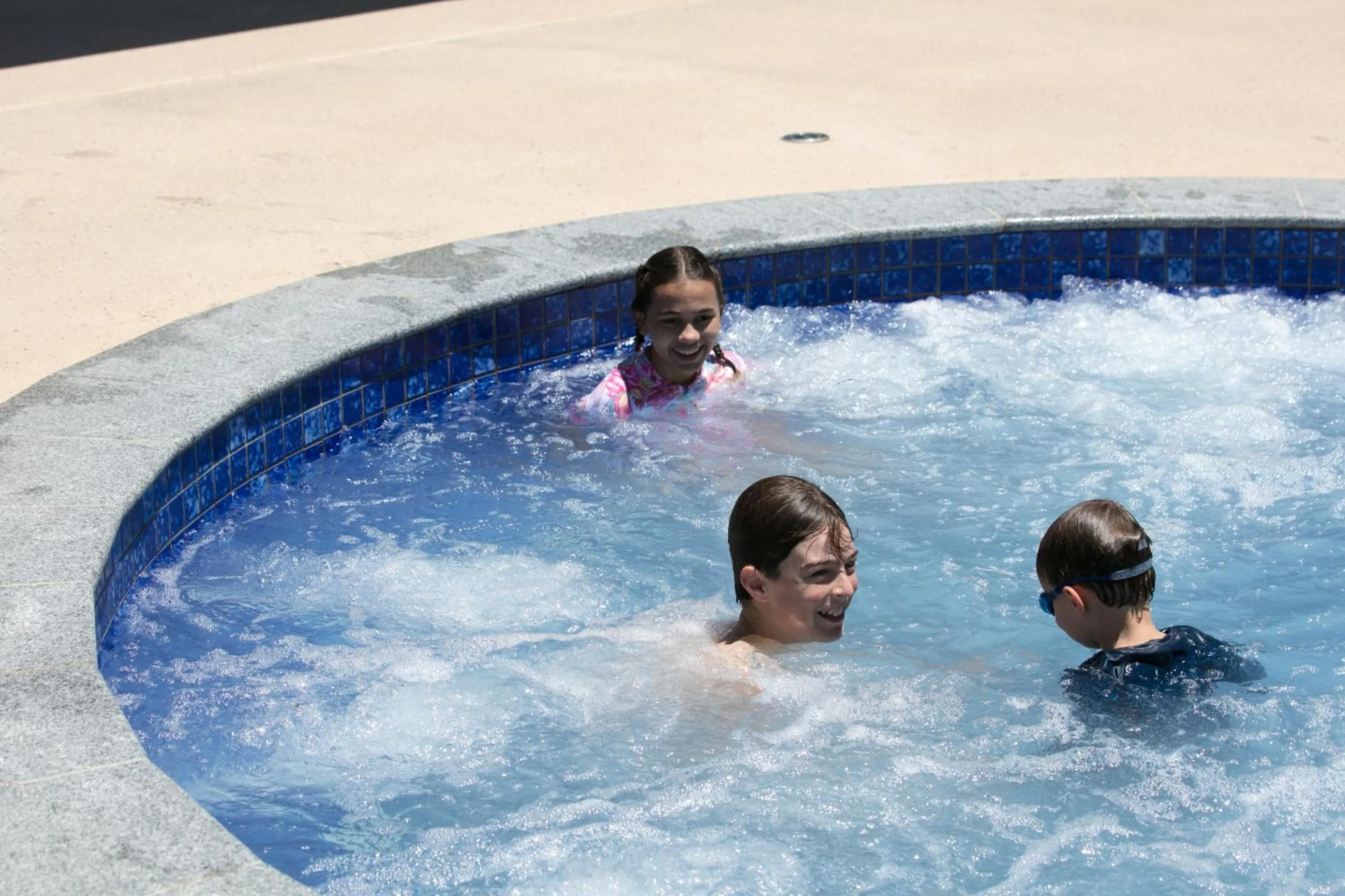 Hot Tub in Paradise Resort Gold Coast