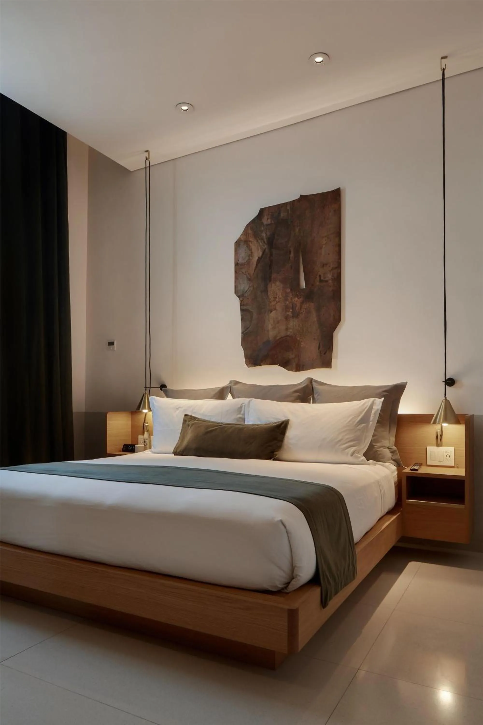 Bed in Umbral, Curio Collection By Hilton