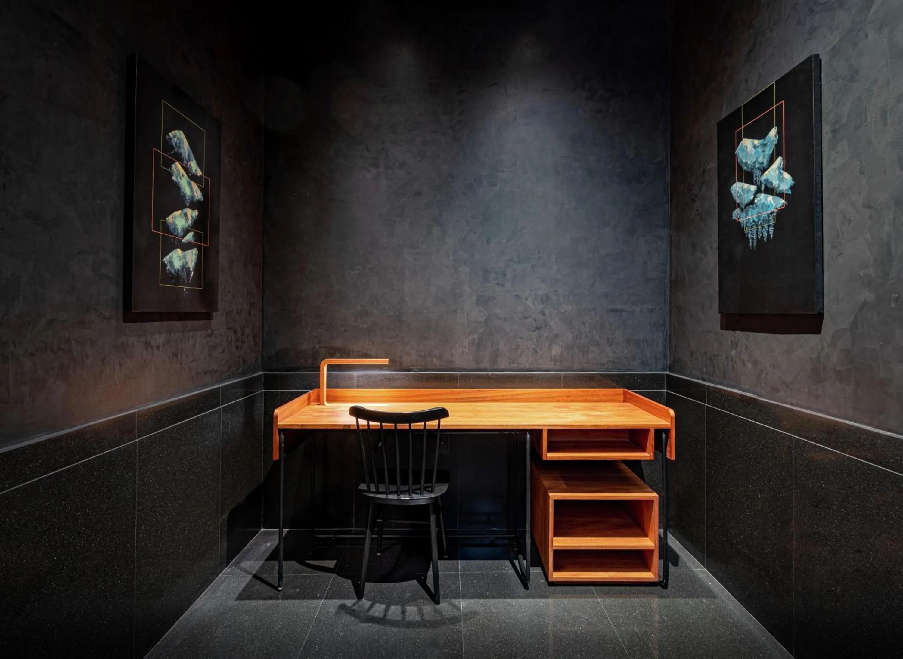 Bedroom in Umbral, Curio Collection By Hilton