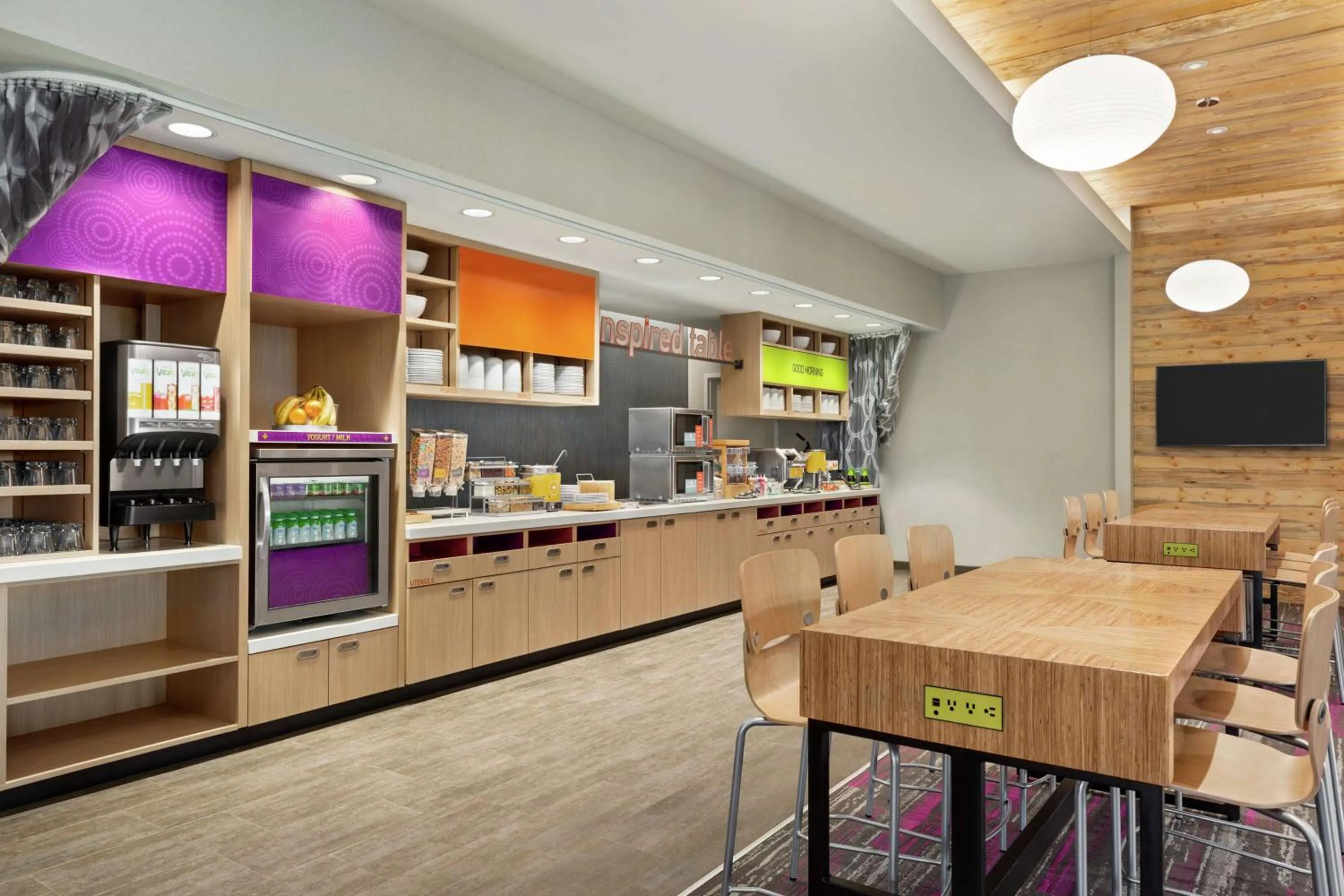 Breakfast in Home2 Suites By Hilton Colorado Springs South, Co