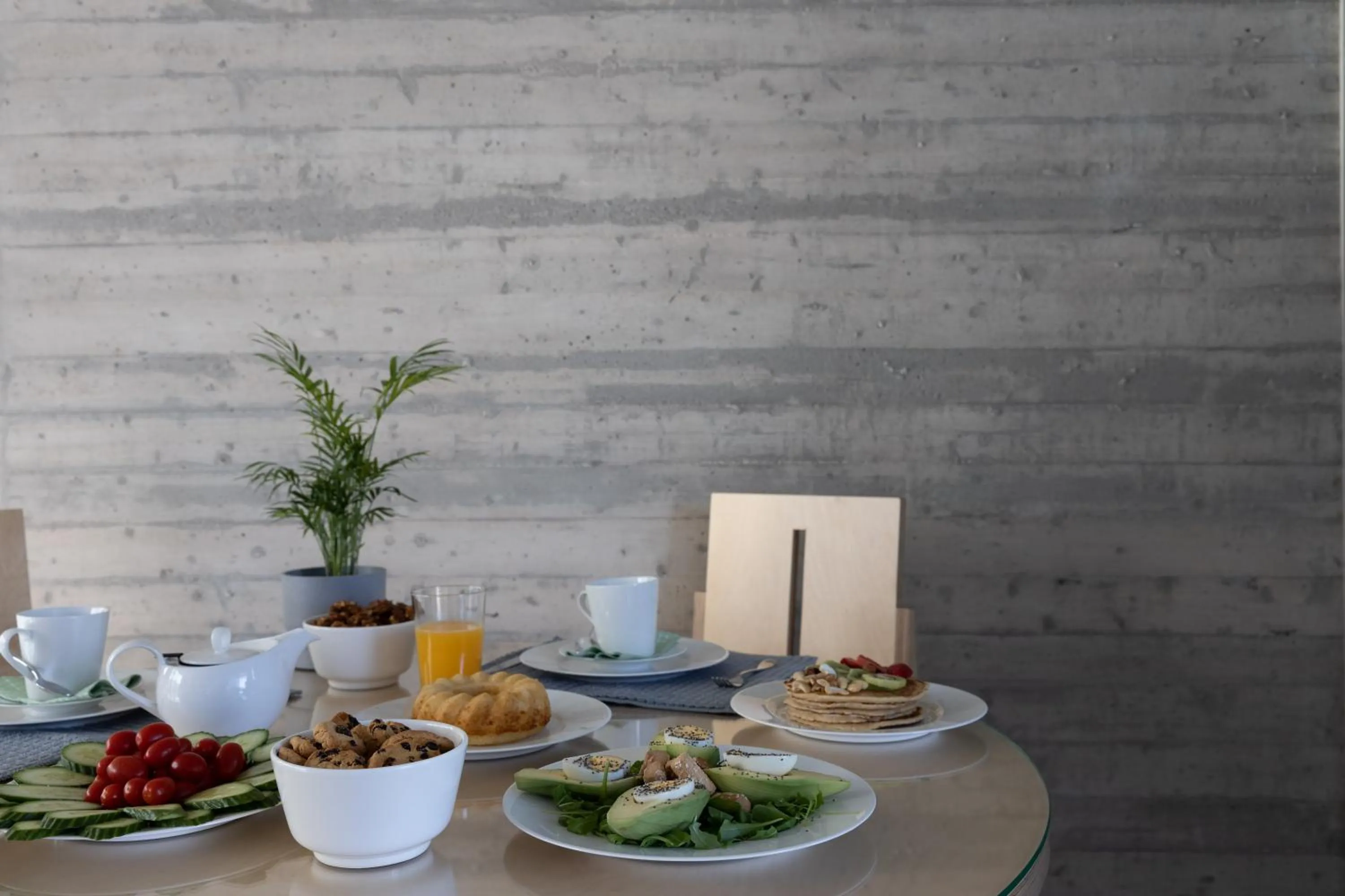 Food in Athens BlueBuilding