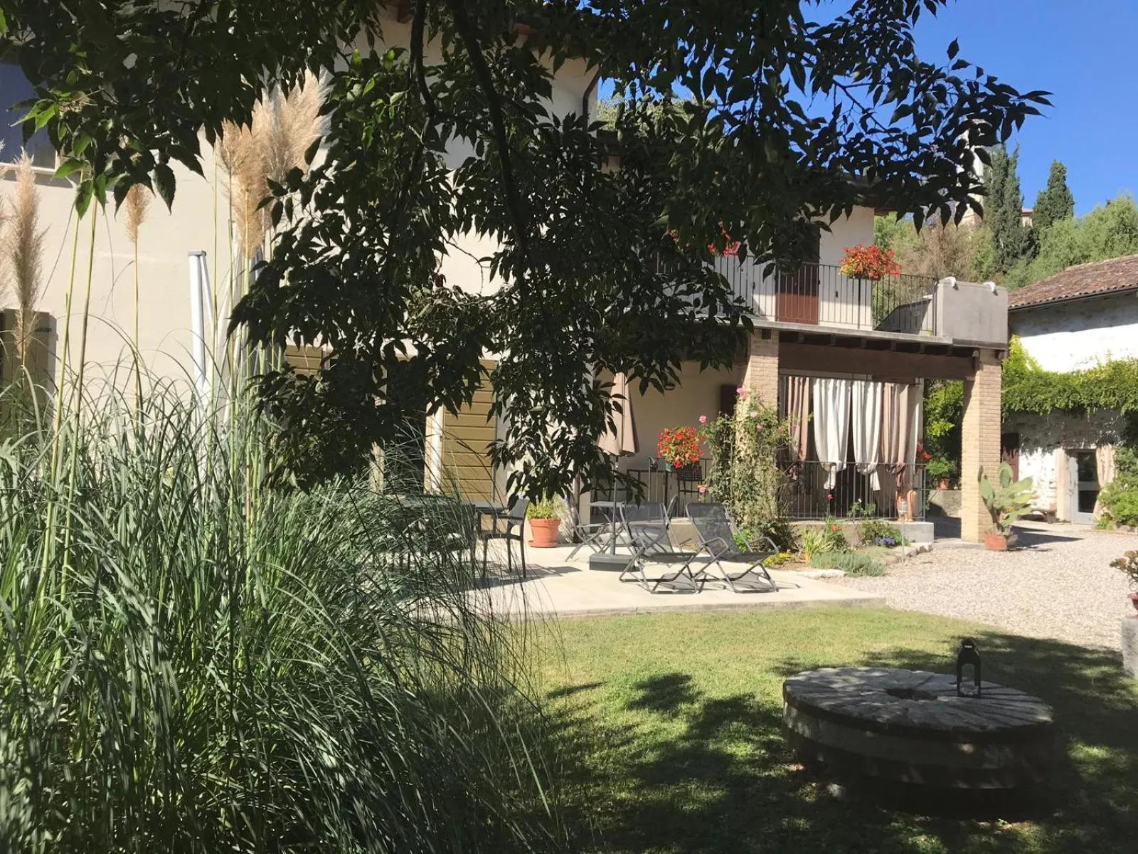 Property building in L'Isolo b&b e case vacanza