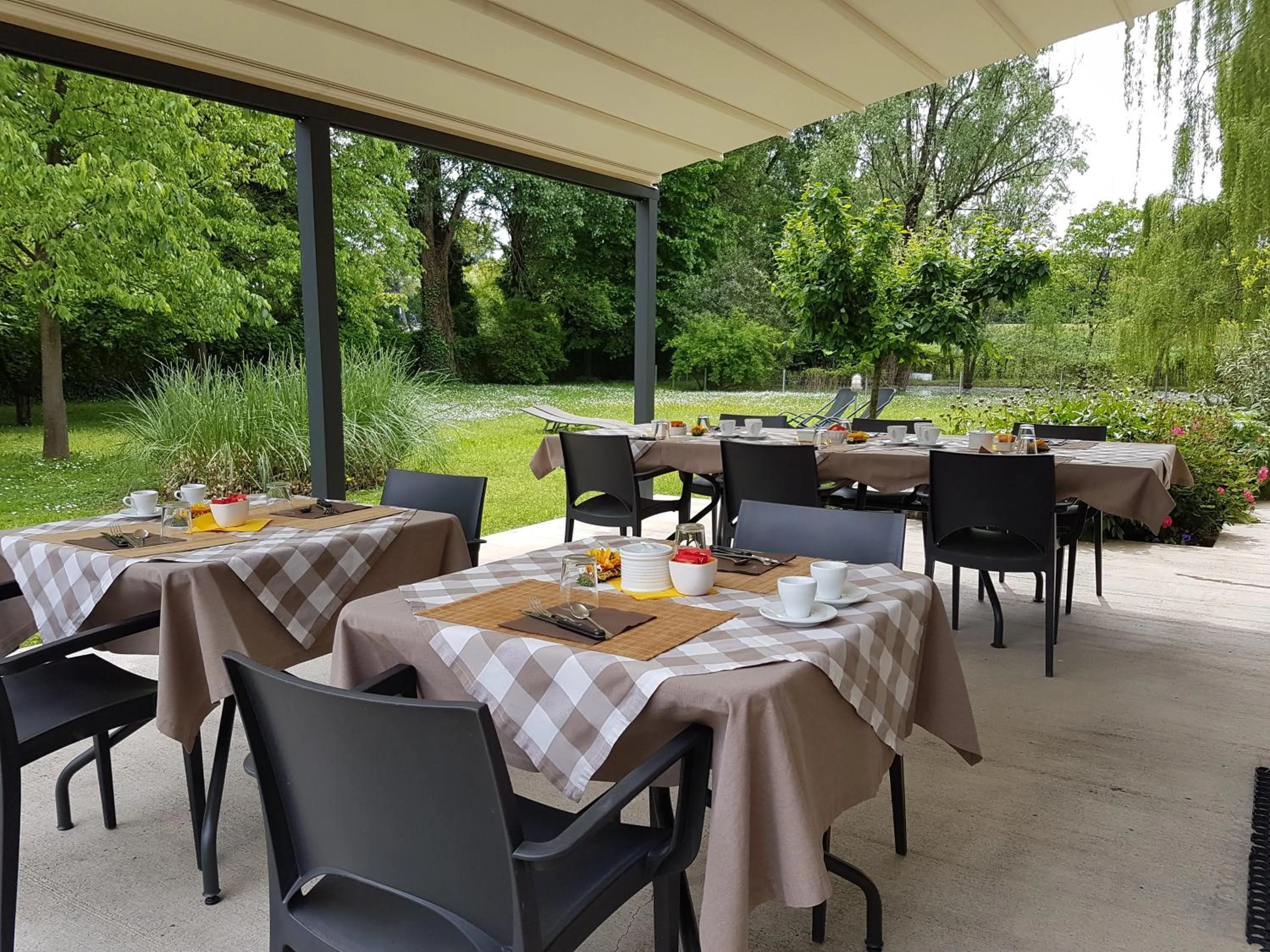Breakfast in L'Isolo b&b e case vacanza