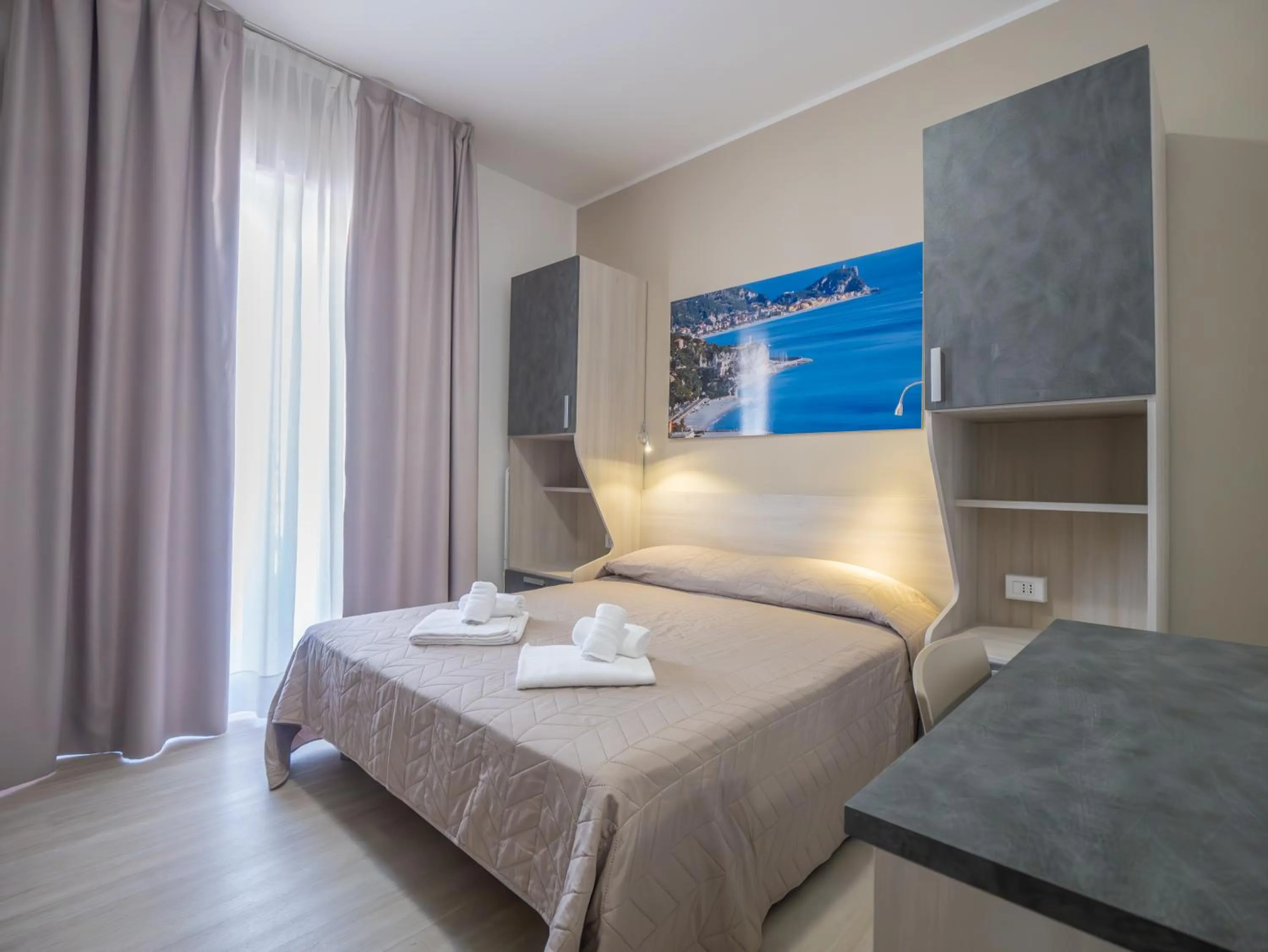 Photo of the whole room, Bed in Hotel La Bussola