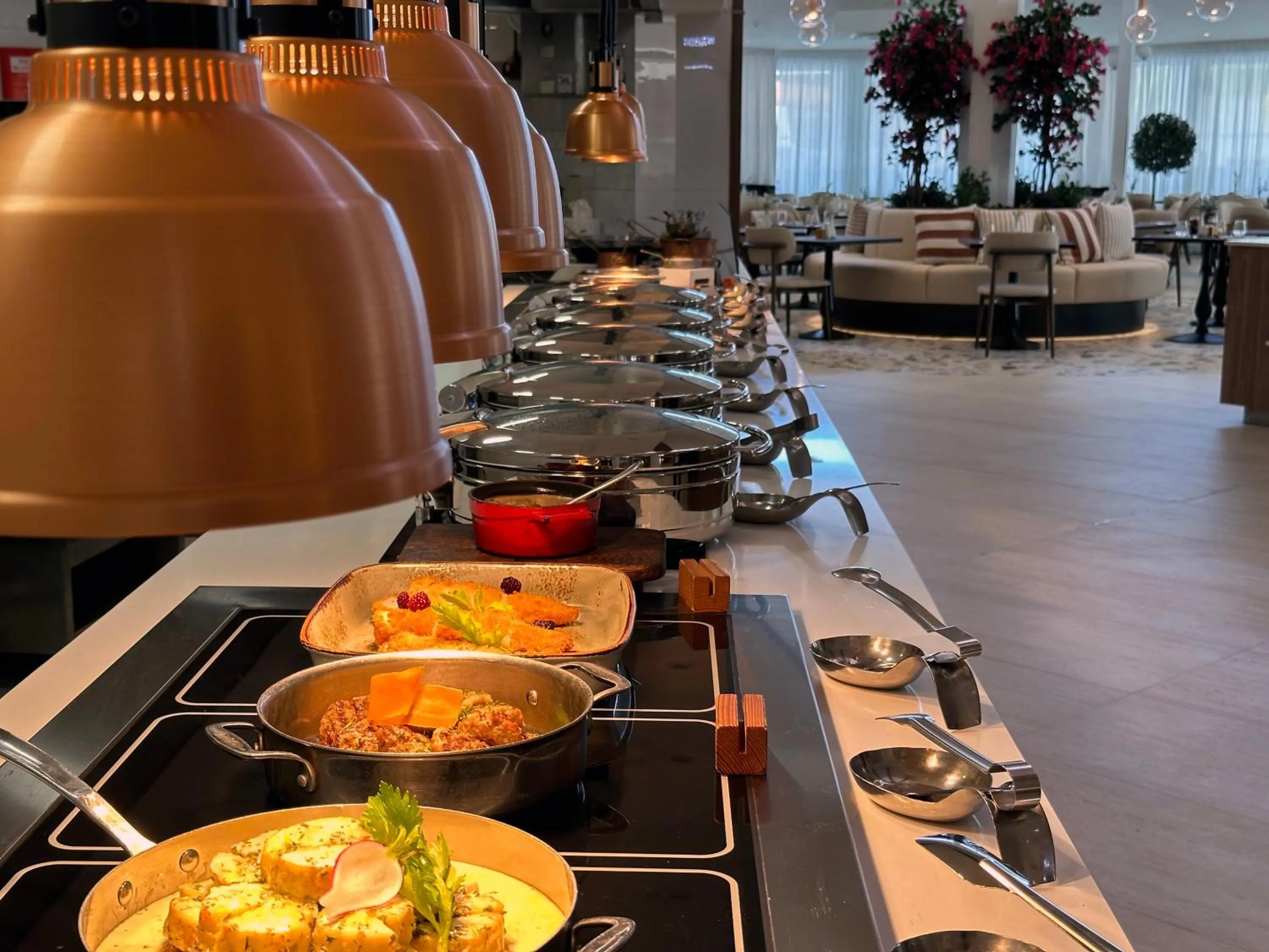 Restaurant/places to eat in King Jason Paphos - Designed for Adults by Louis Hotels