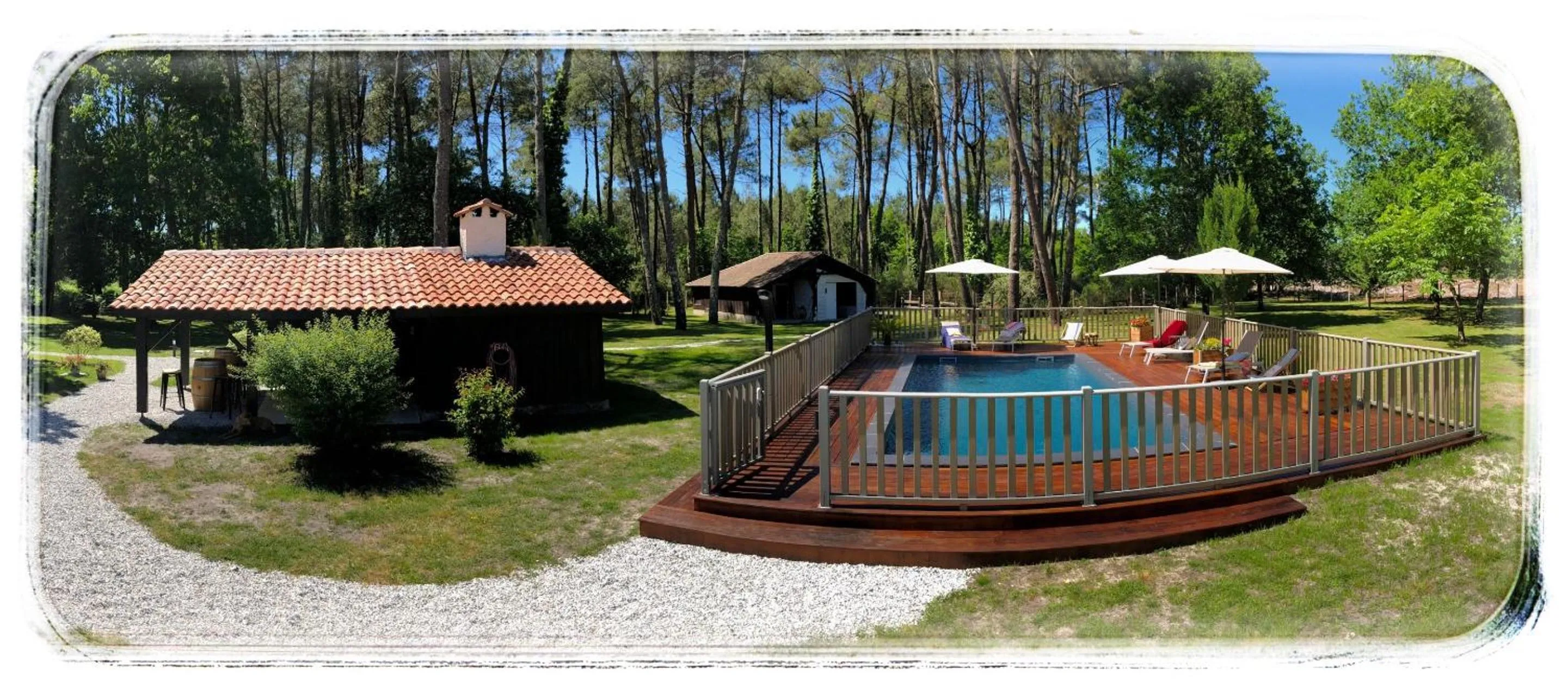 Au Clair Des Landes