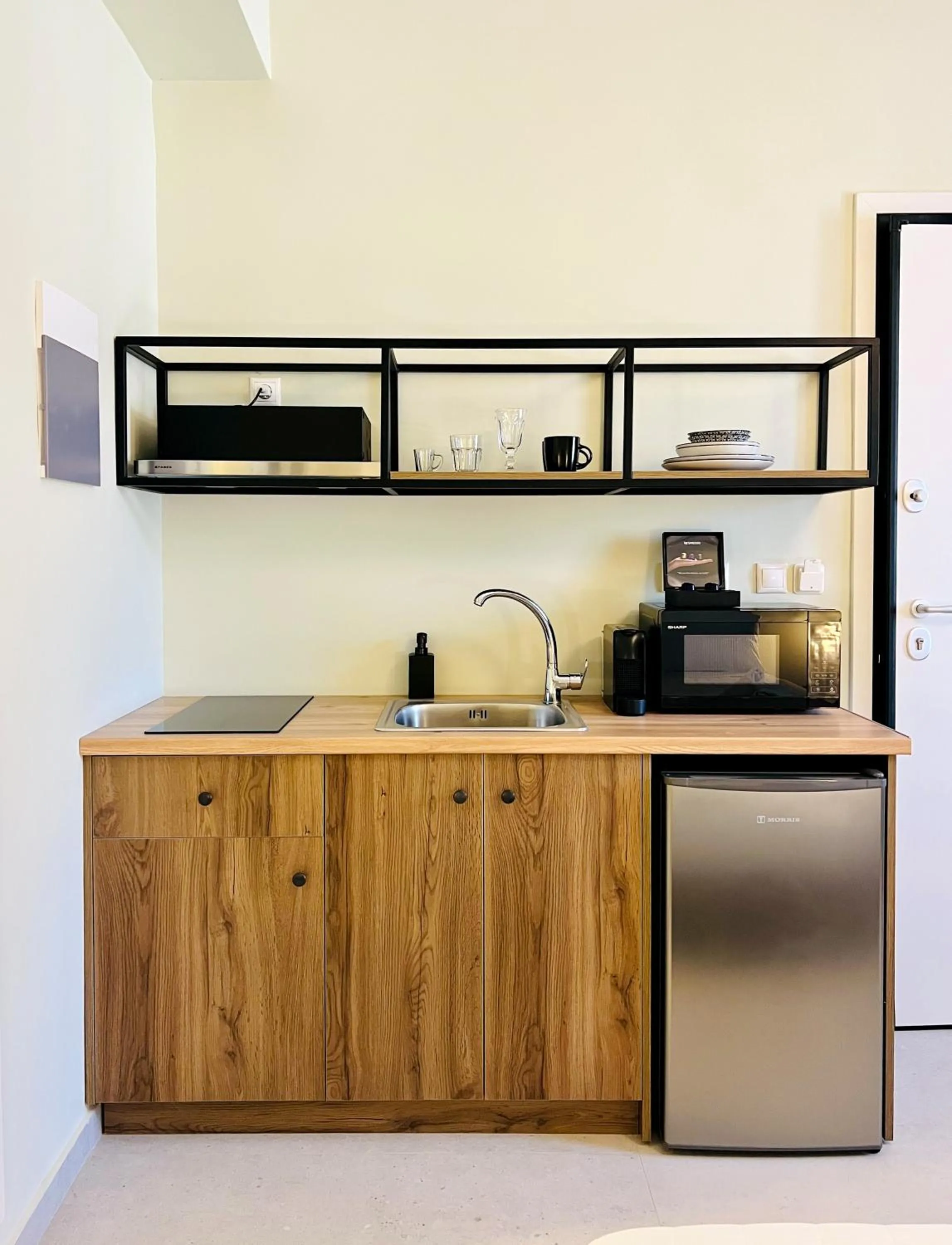 Coffee/tea facilities in ATHENS STORIES