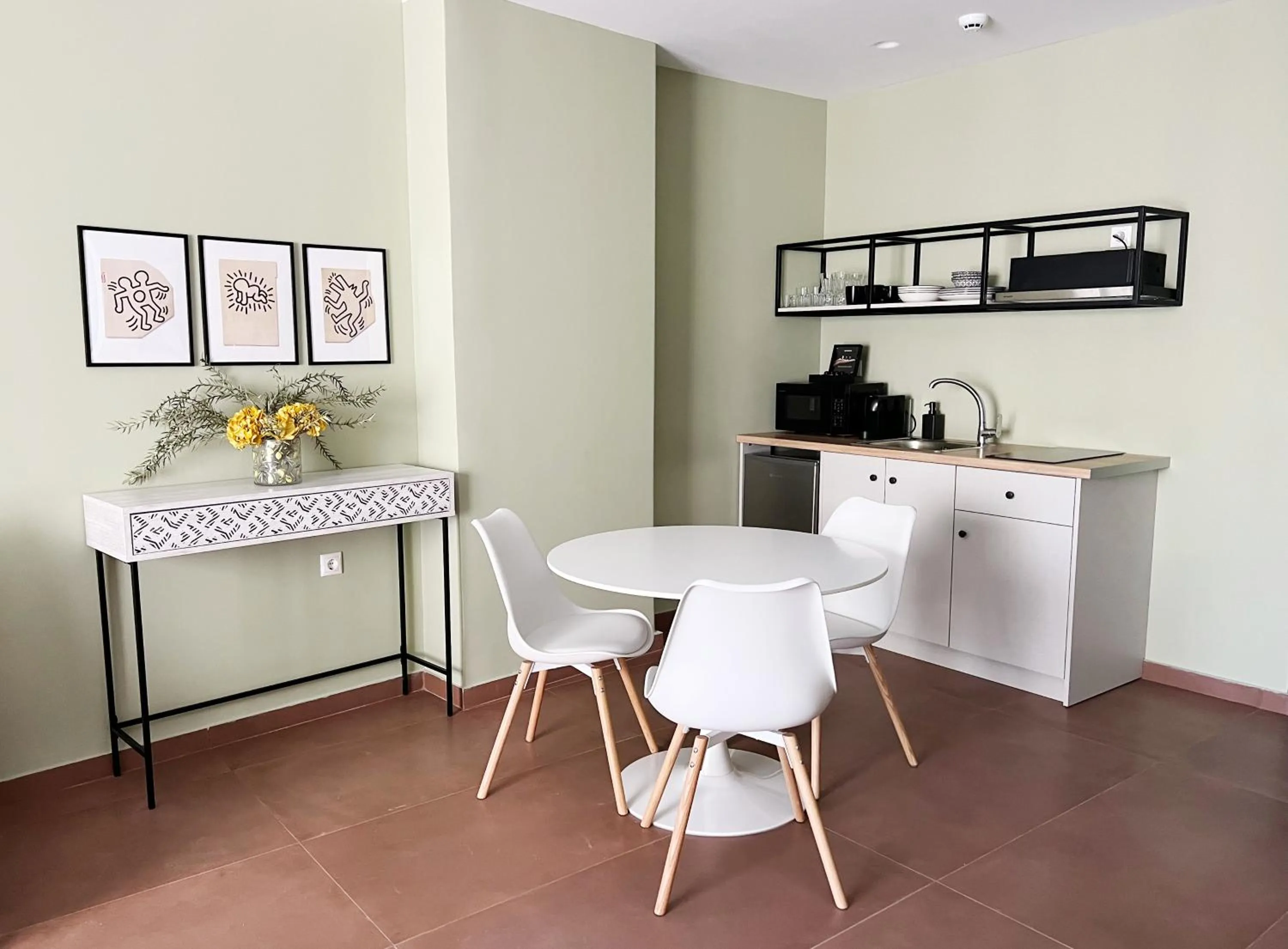 Coffee/tea facilities in ATHENS STORIES