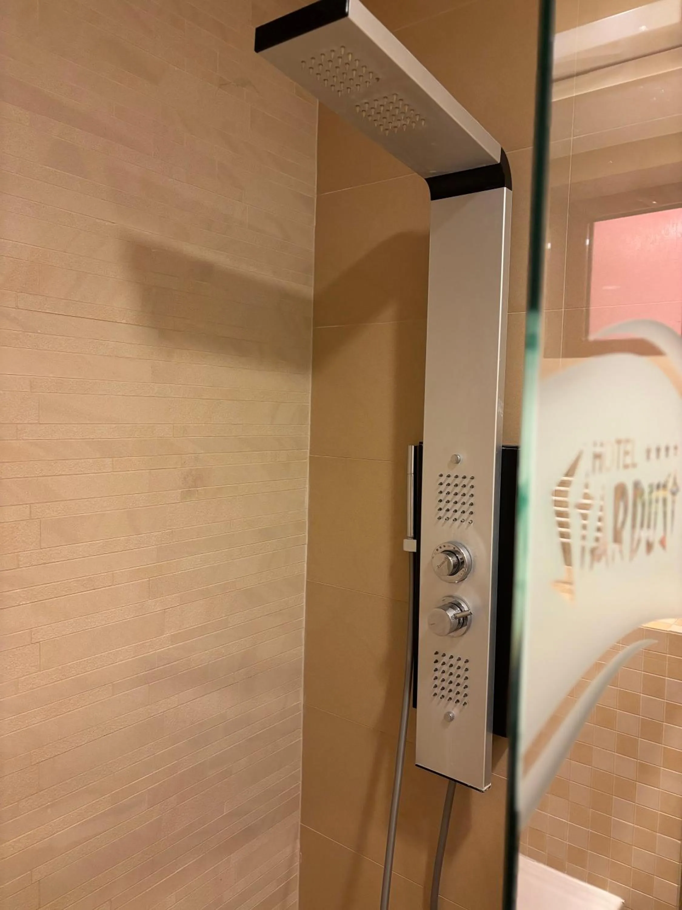 Bathroom in Hotel Stardust