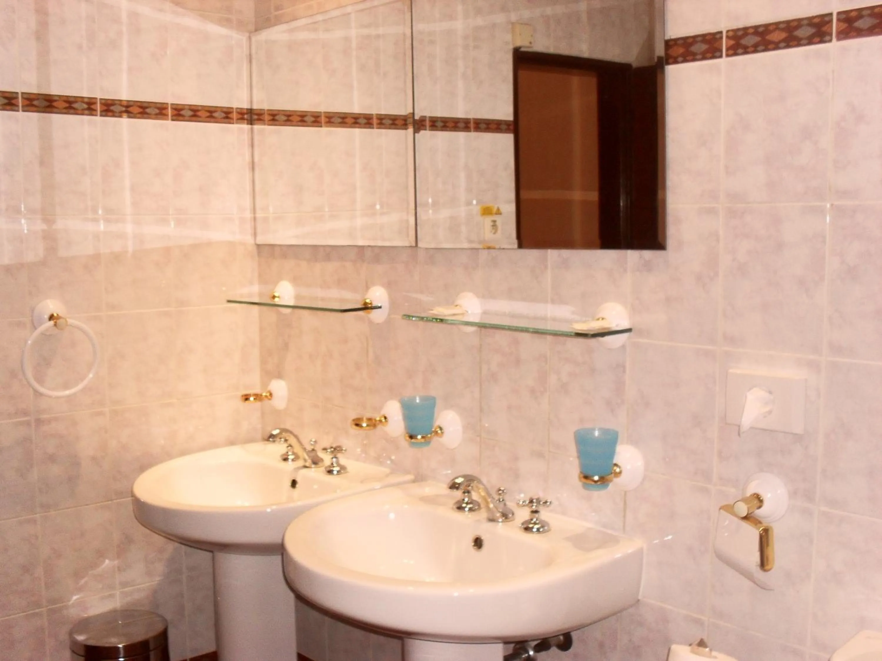 Bathroom in Hotel Stardust