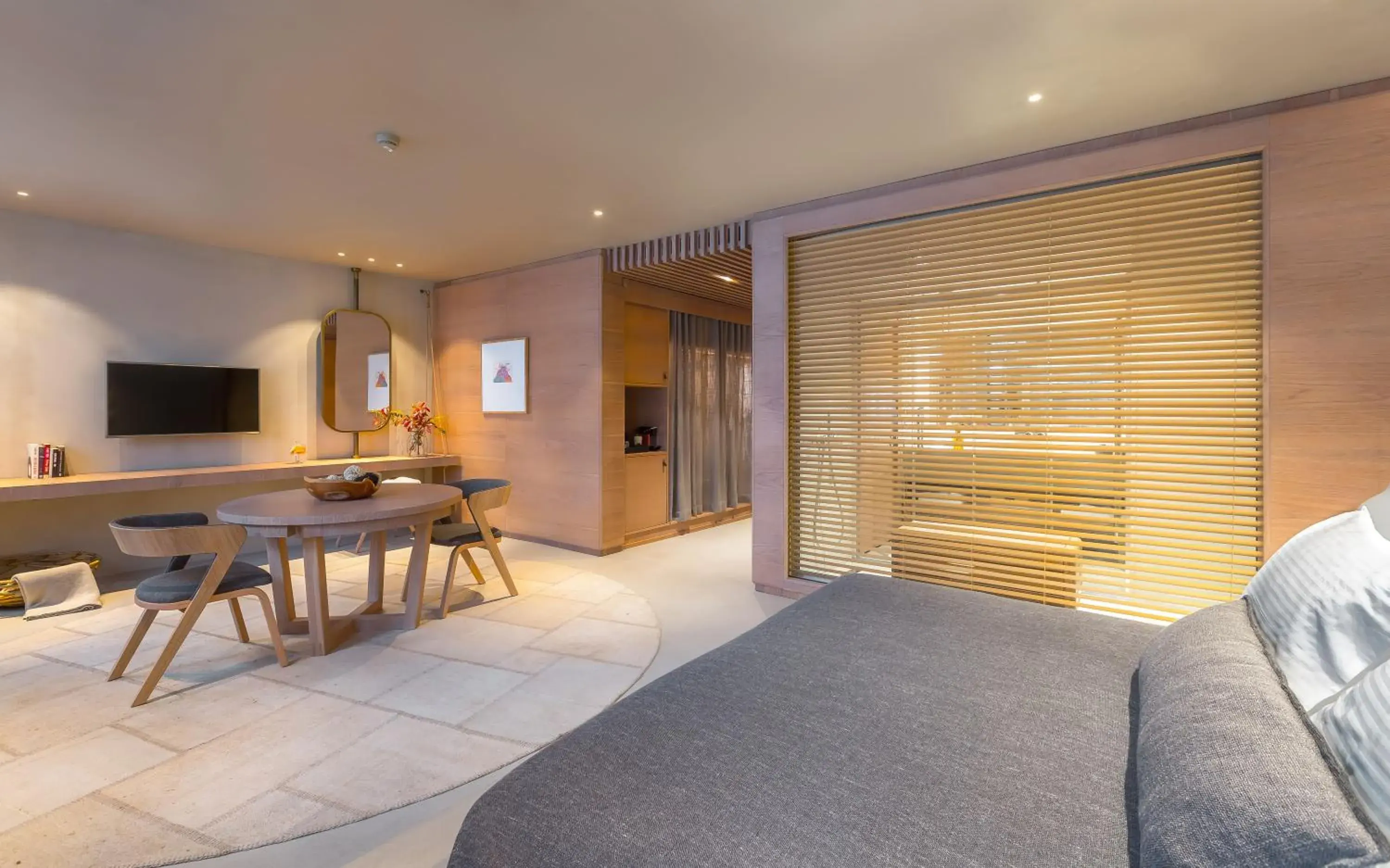 Photo of the whole room in OMM INN Photo of the whole room in OMM INN