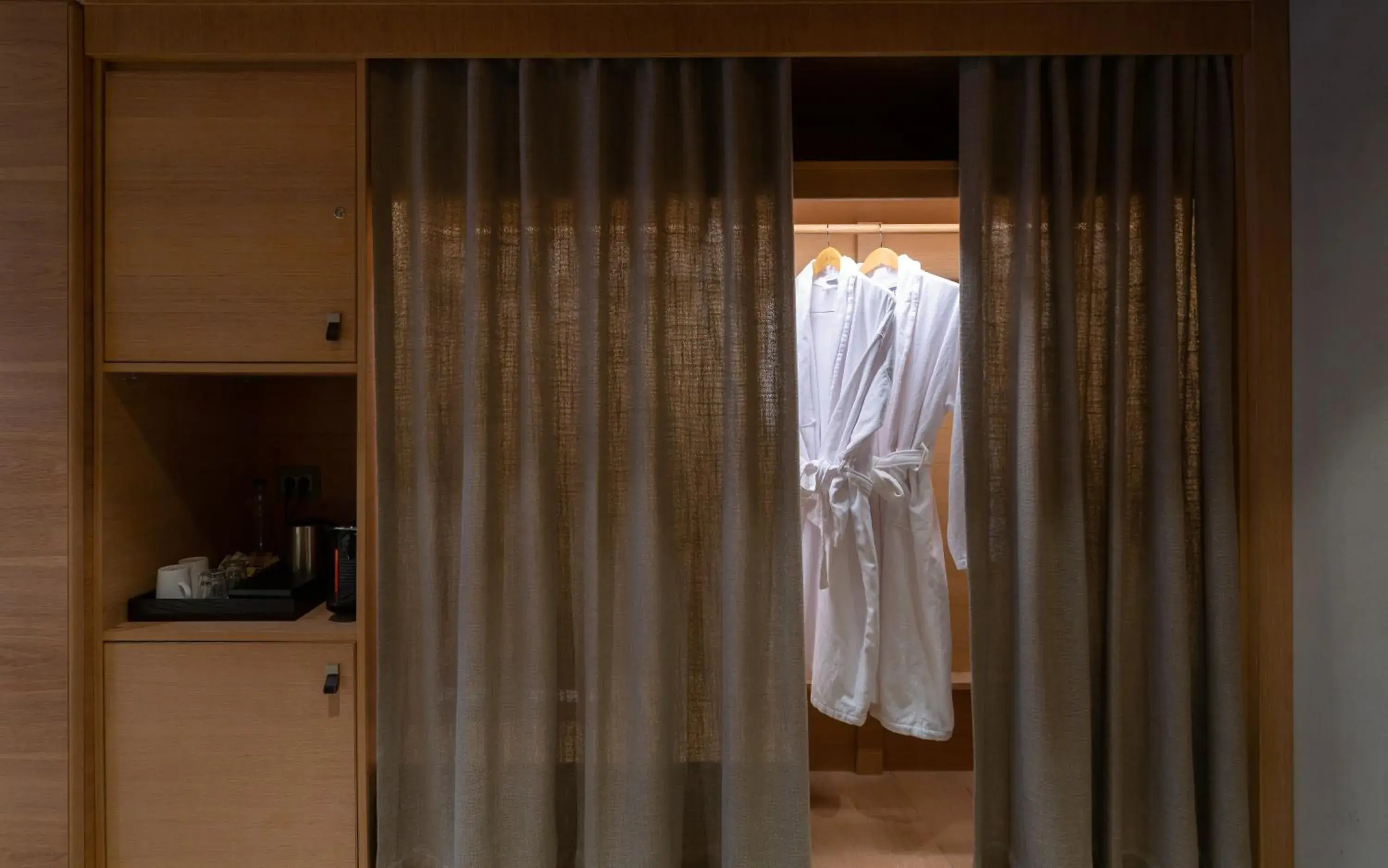 Superior Double Room in OMM INN Superior Double Room in OMM INN