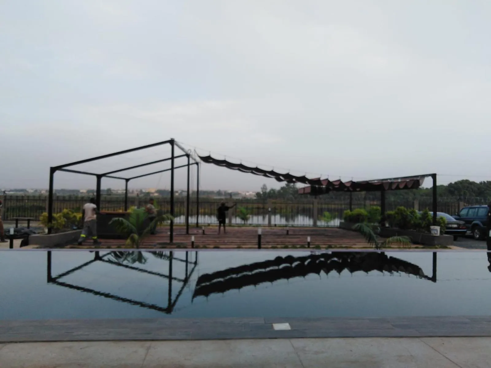 Swimming pool in Au bord de l'eau