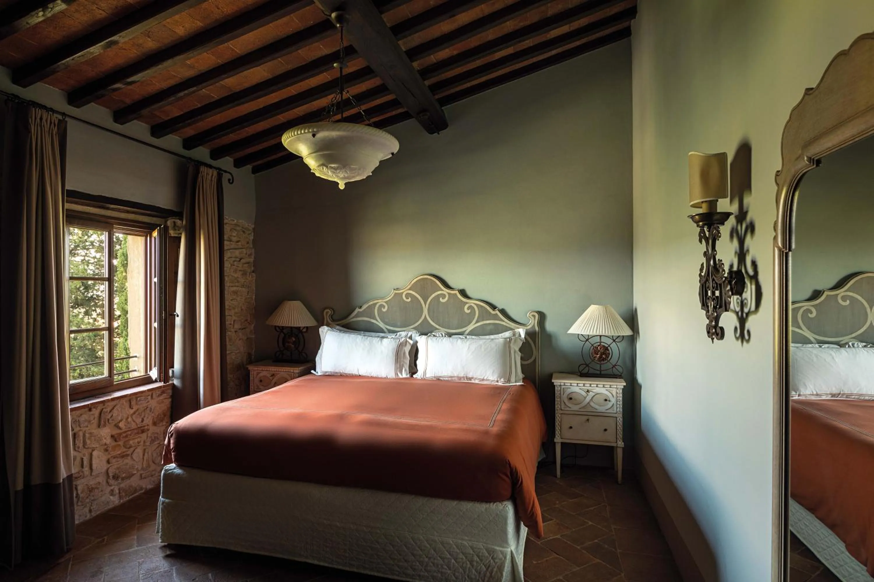 Bedroom, Bed in Castello di Casole, A Belmond Hotel, Tuscany