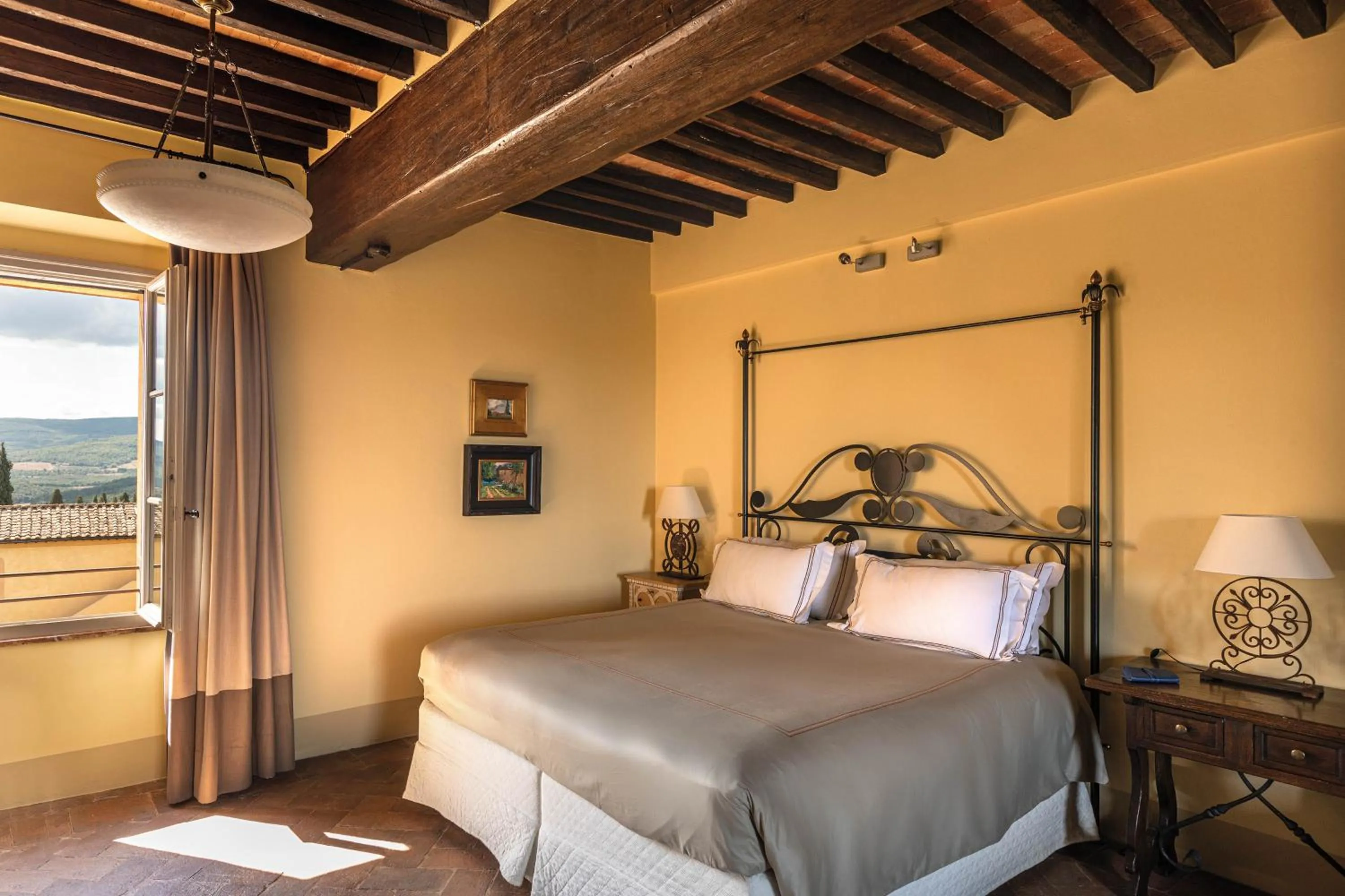 Bedroom, Bed in Castello di Casole, A Belmond Hotel, Tuscany