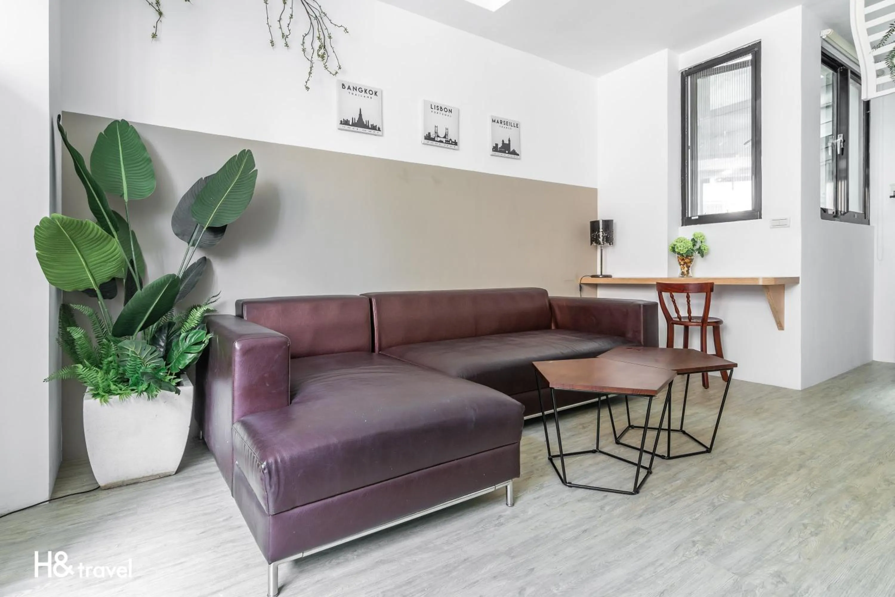 Decorative detail in Sleepier Multi-Minsu Tainan